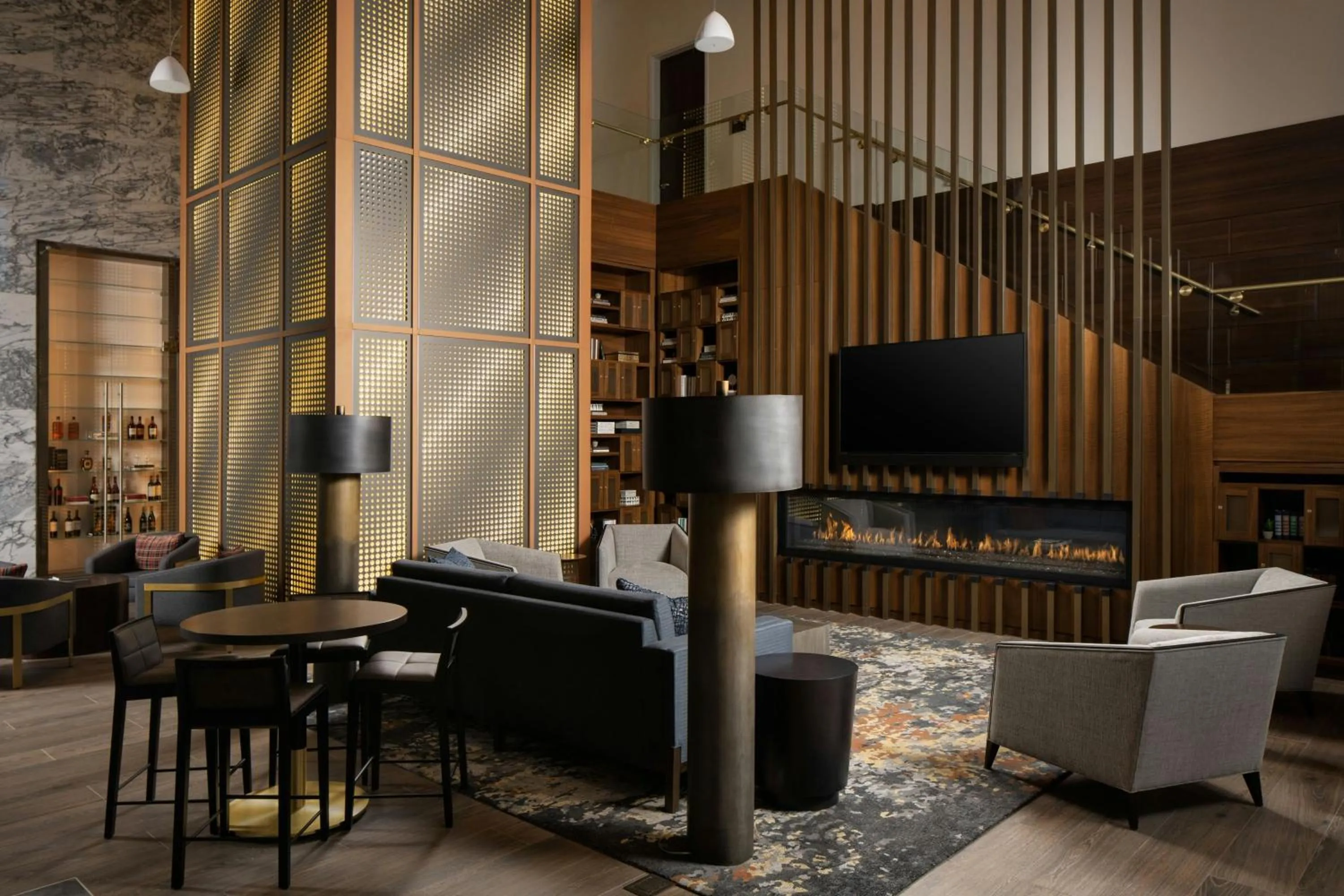 Lounge or bar in Epicurean Atlanta, Autograph Collection