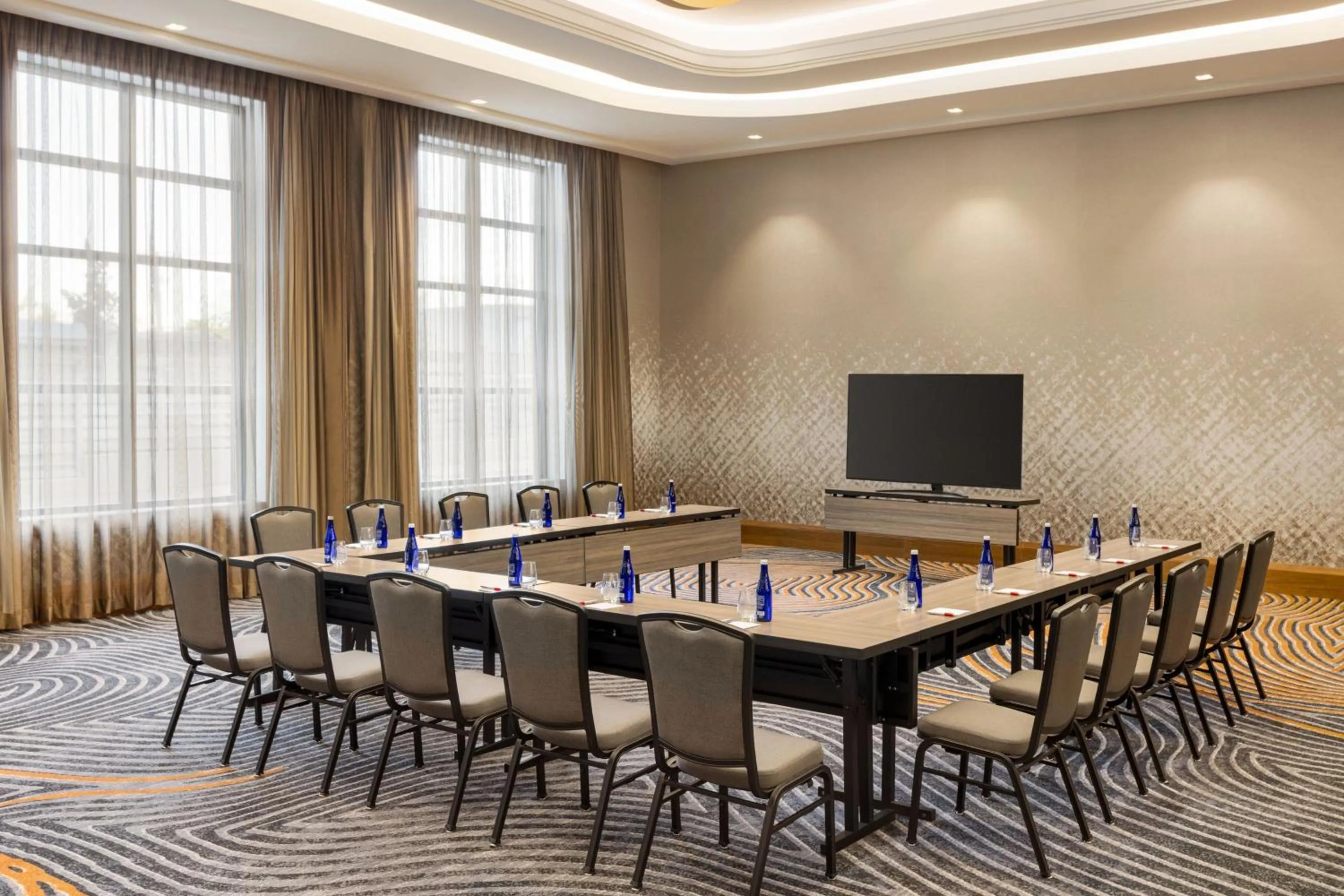 Meeting/conference room in Marriott New York JFK Airport