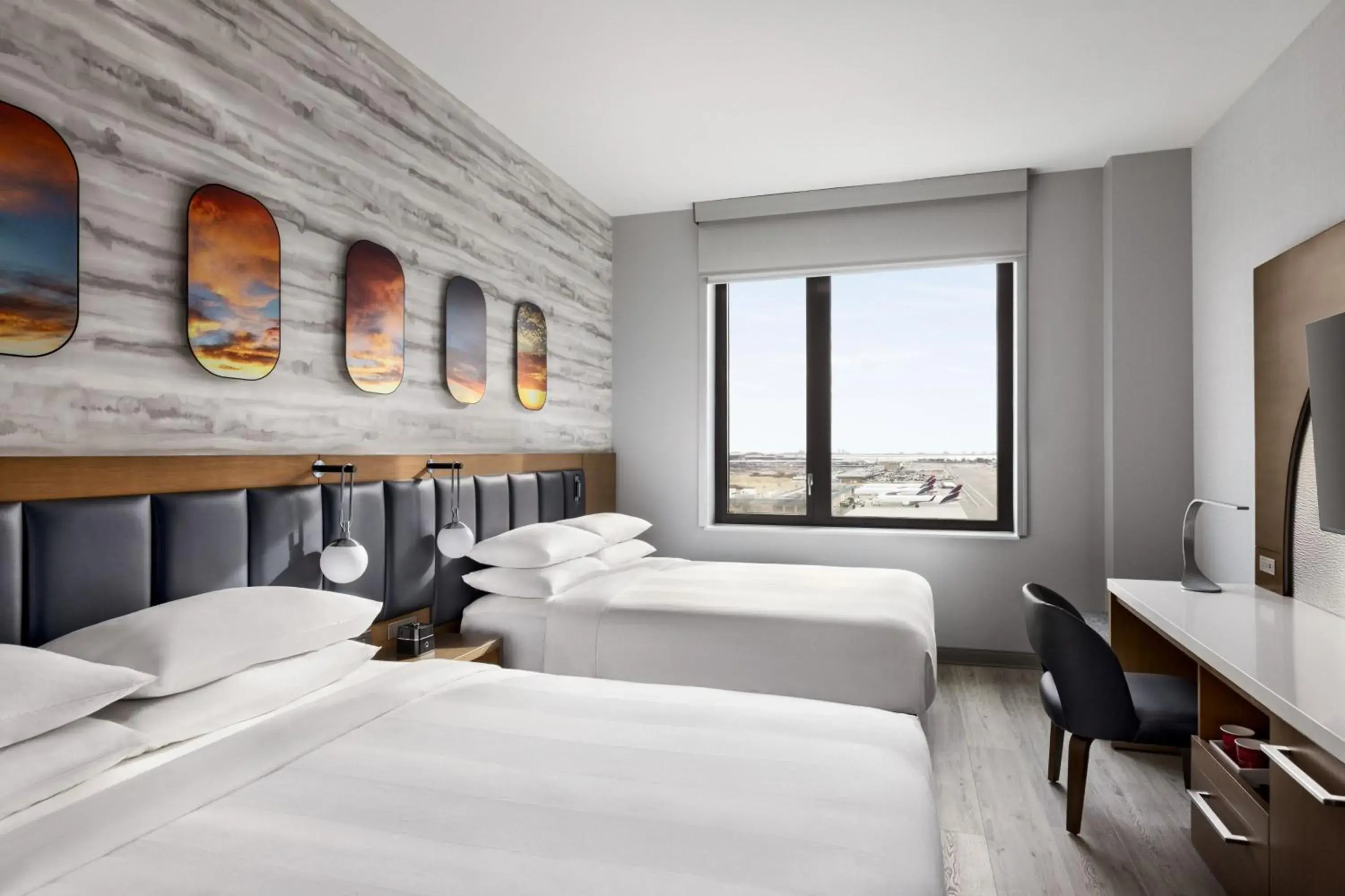 Standard Queen Room with Two Queen Beds and Roll-in Shower - Mobility Accessible in Marriott New York JFK Airport Standard Queen Room with Two Queen Beds and Roll-in Shower - Mobility Accessible in Marriott New York JFK Airport