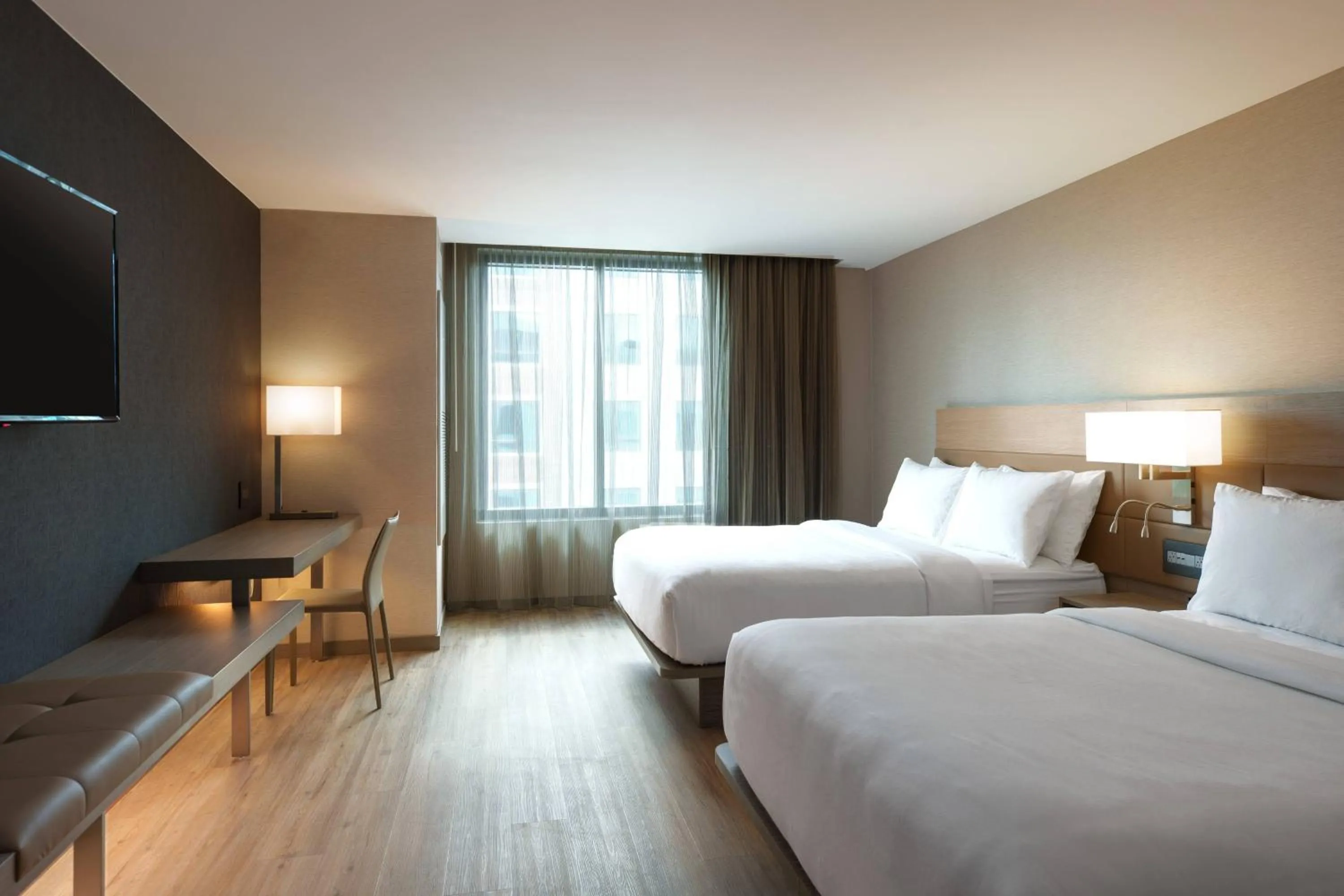 Photo of the whole room, Bed in AC Hotel by Marriott Tallahassee Universities at the Capitol