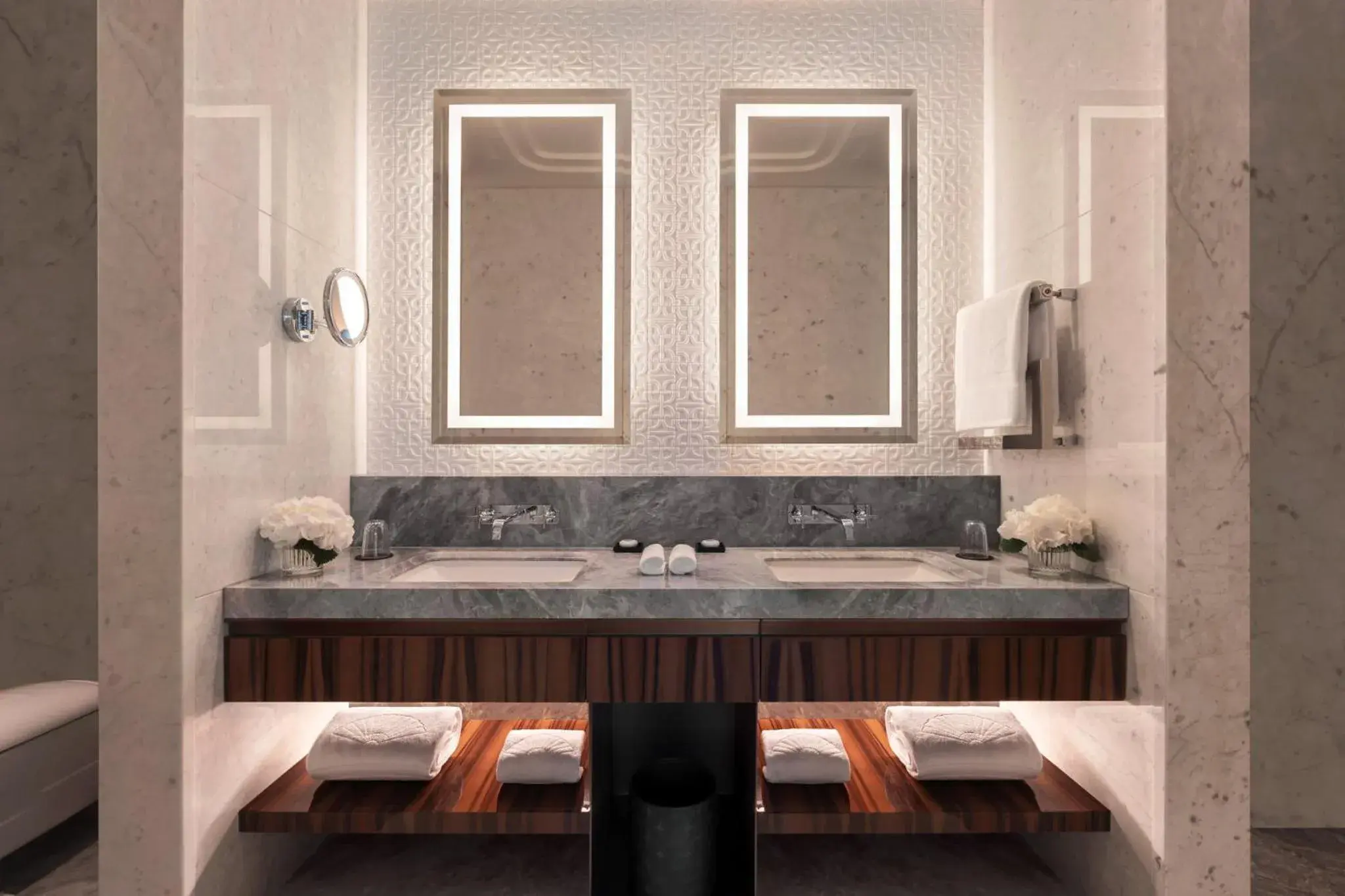 Mandarin King Room in Mandarin Oriental Bosphorus, Istanbul Mandarin King Room in Mandarin Oriental Bosphorus, Istanbul