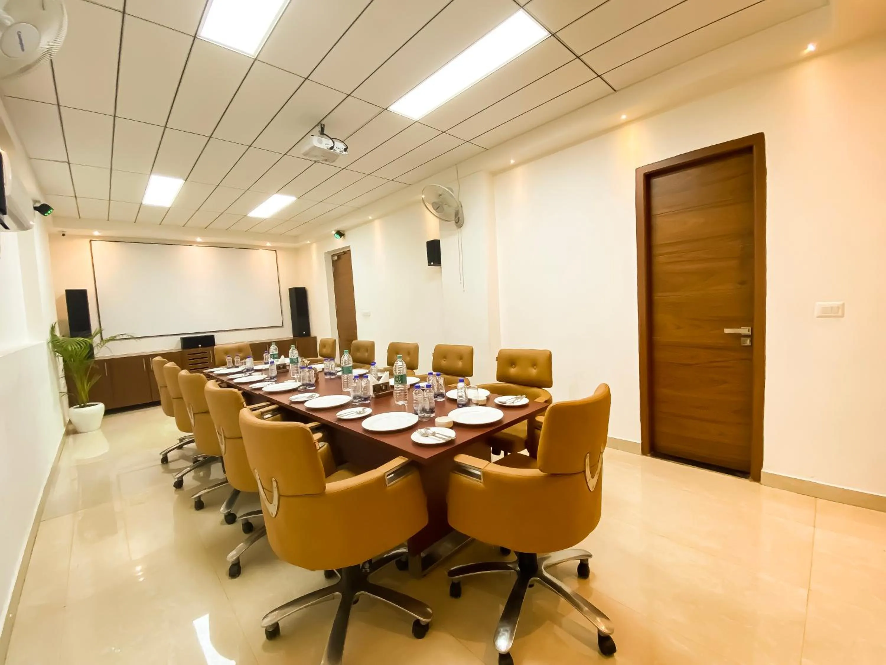 Meeting/conference room in Sky Suites Huda City Center