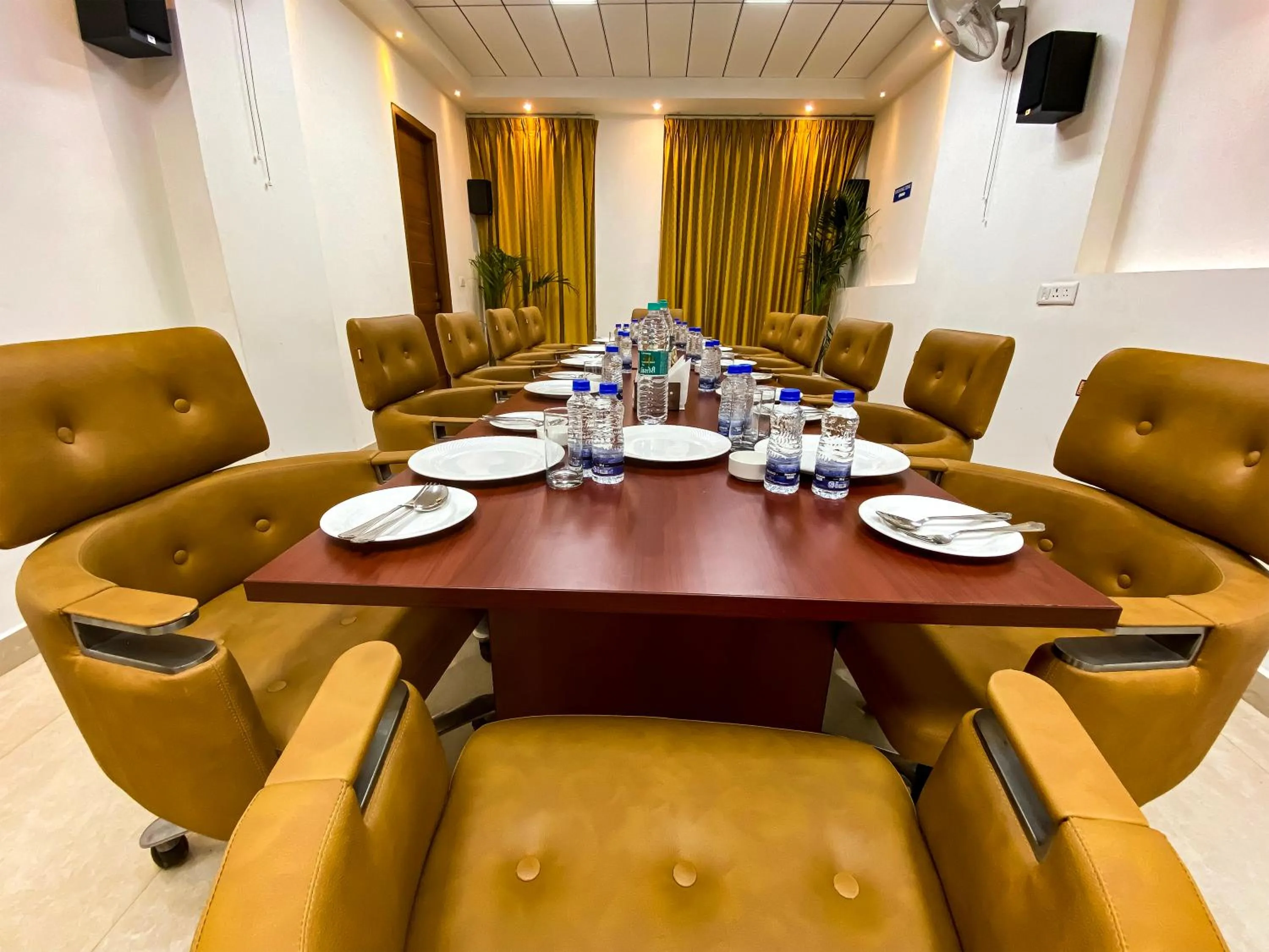Meeting/conference room in Sky Suites Huda City Center