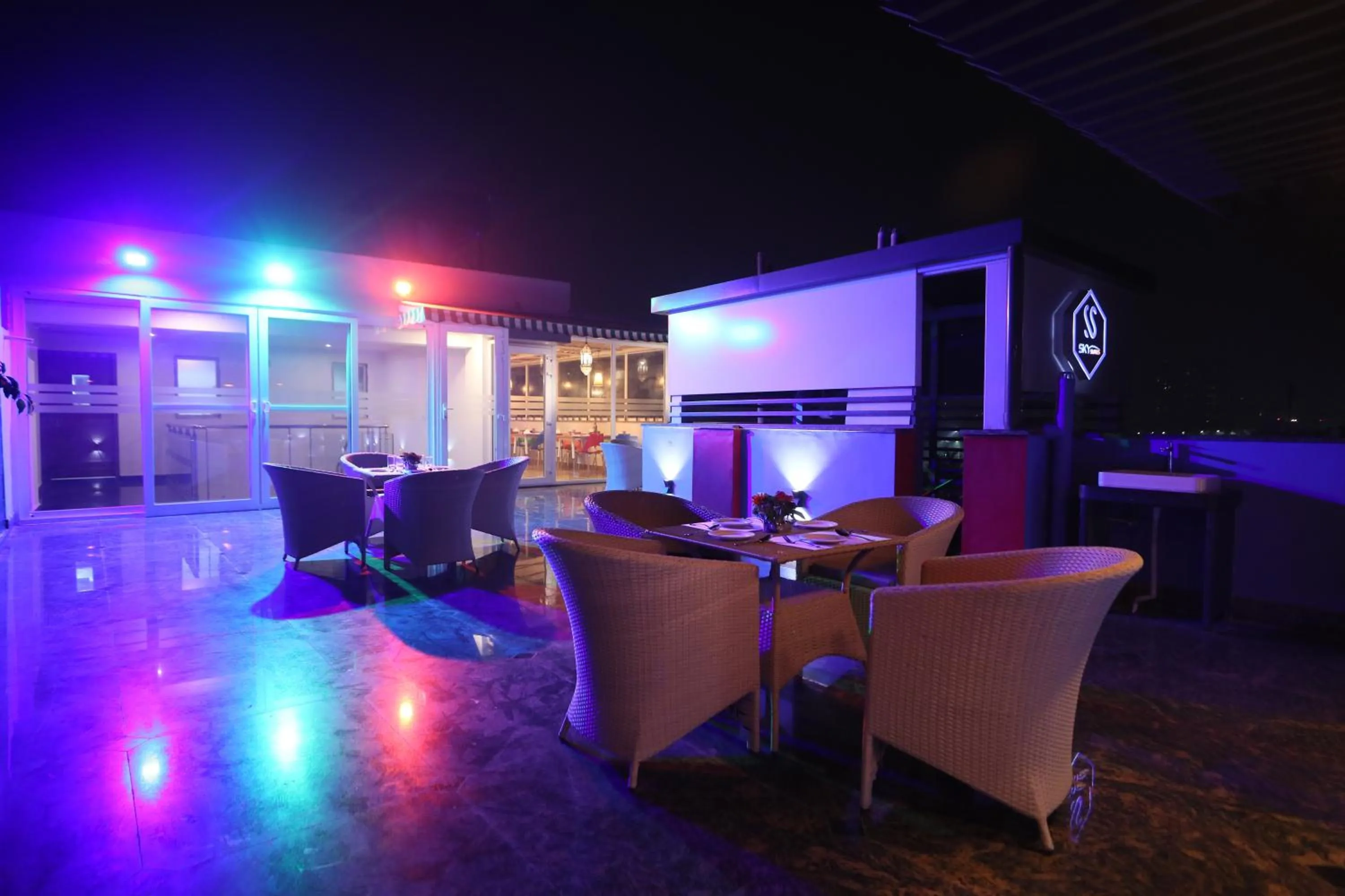 Patio in Sky Suites Huda City Center