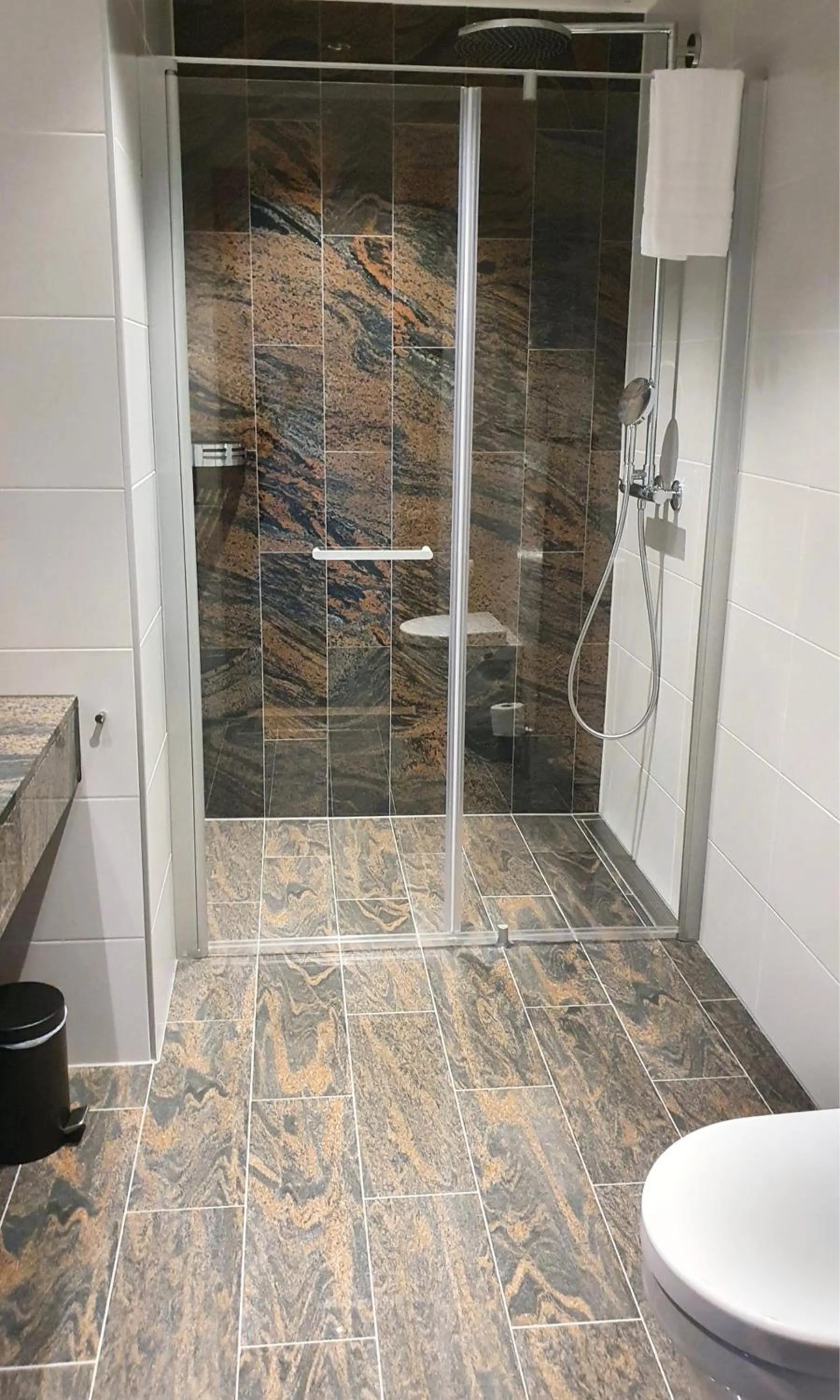 Shower in ProfilHotels Halmstad Plaza