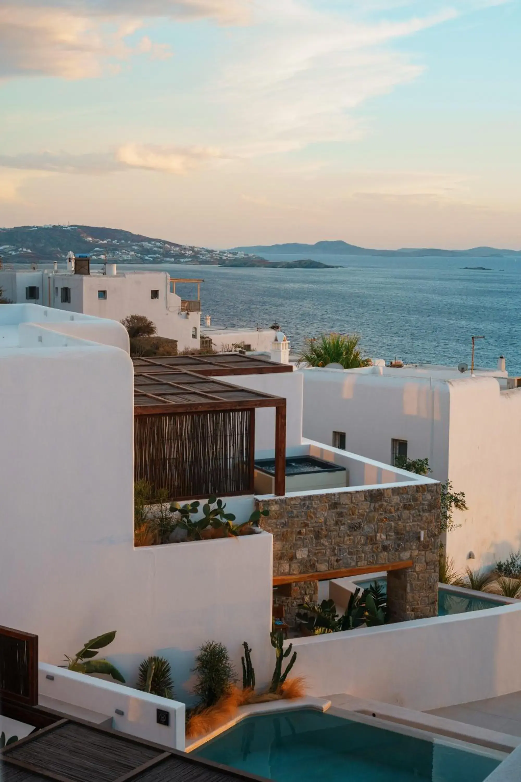 Property building in Bard De Sol Property building in Bard De Sol