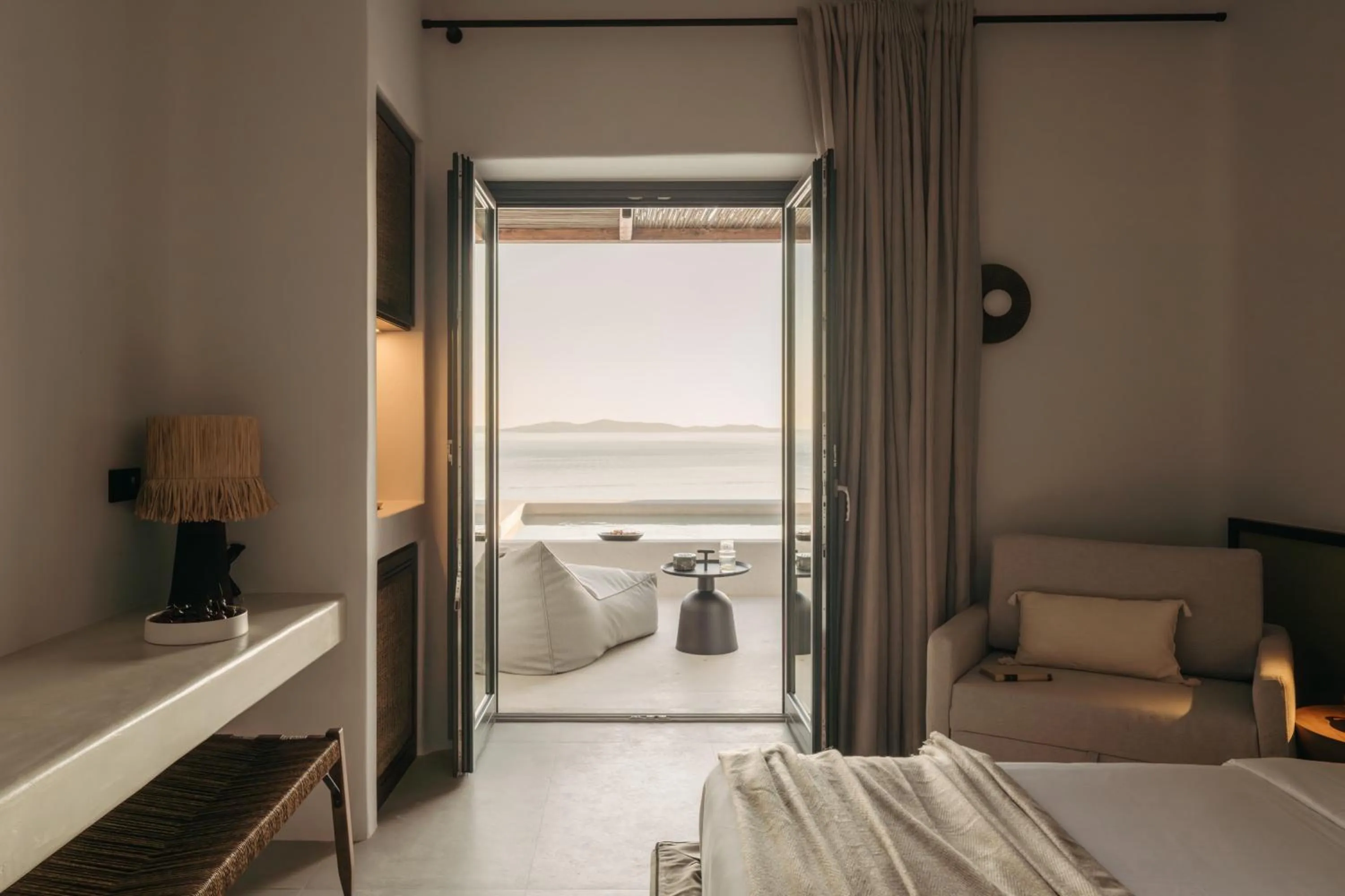 Bedroom, Bed in Bard De Sol