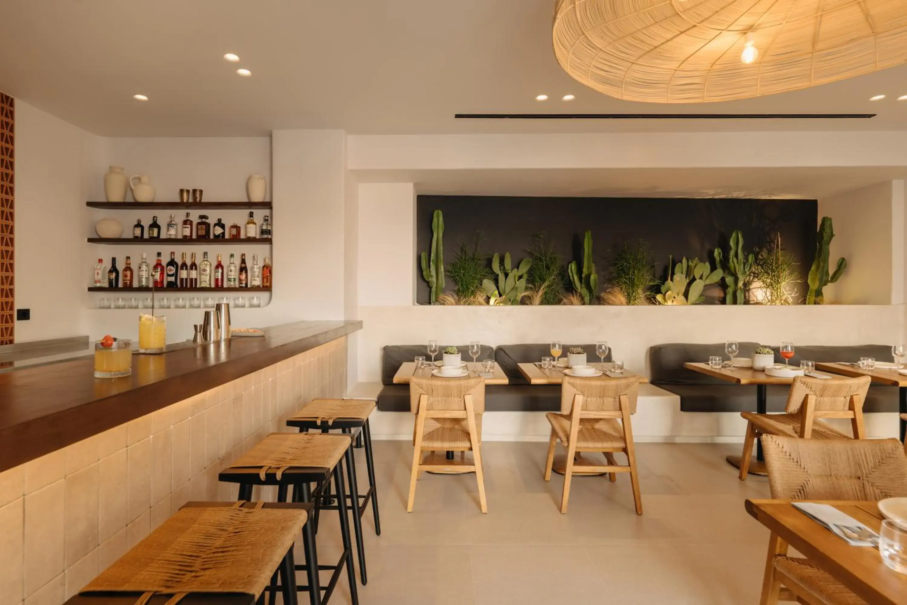 Restaurant/places to eat in Bard De Sol Restaurant/places to eat in Bard De Sol