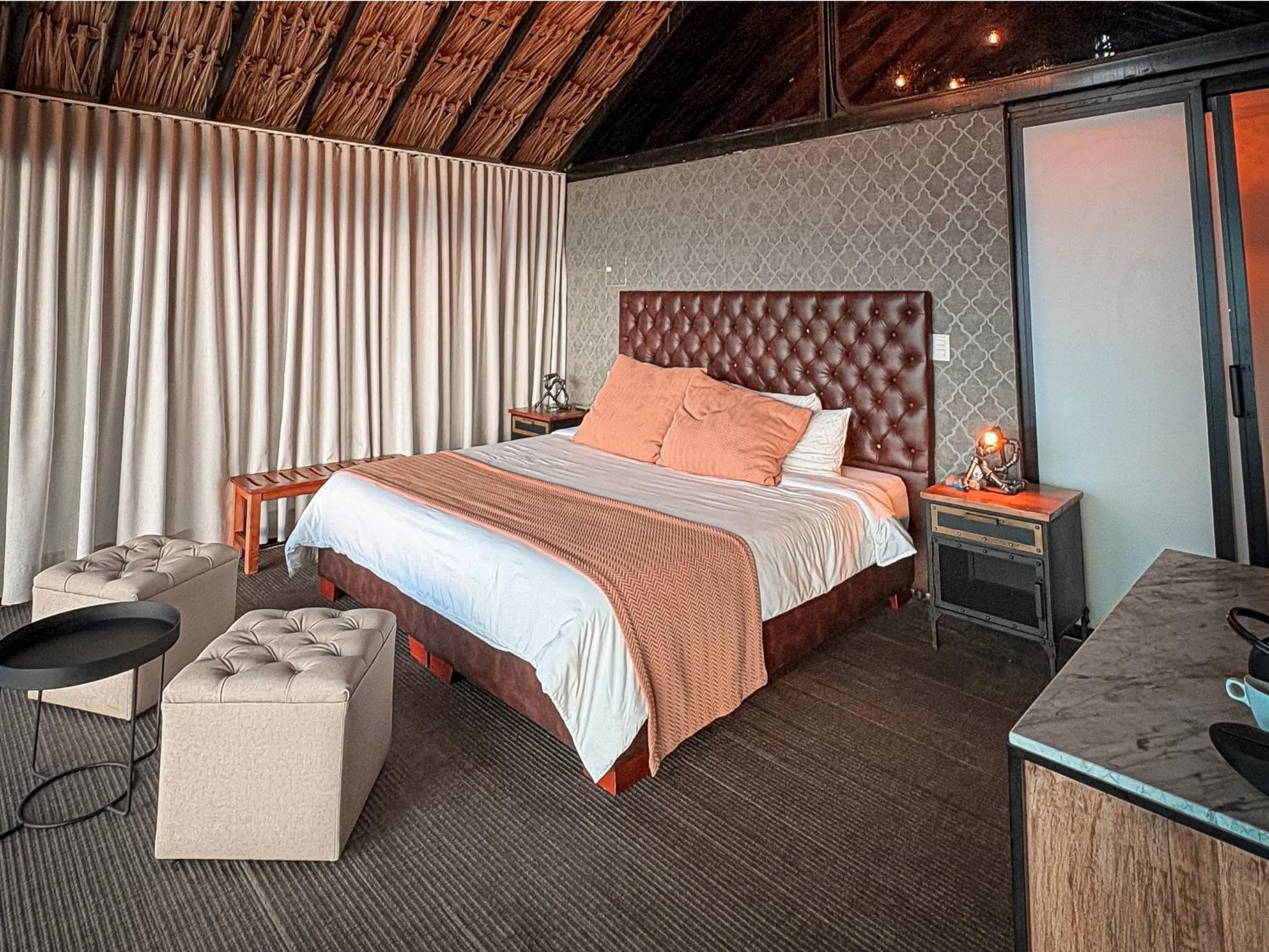 Bed in La Cima Eco Hotel