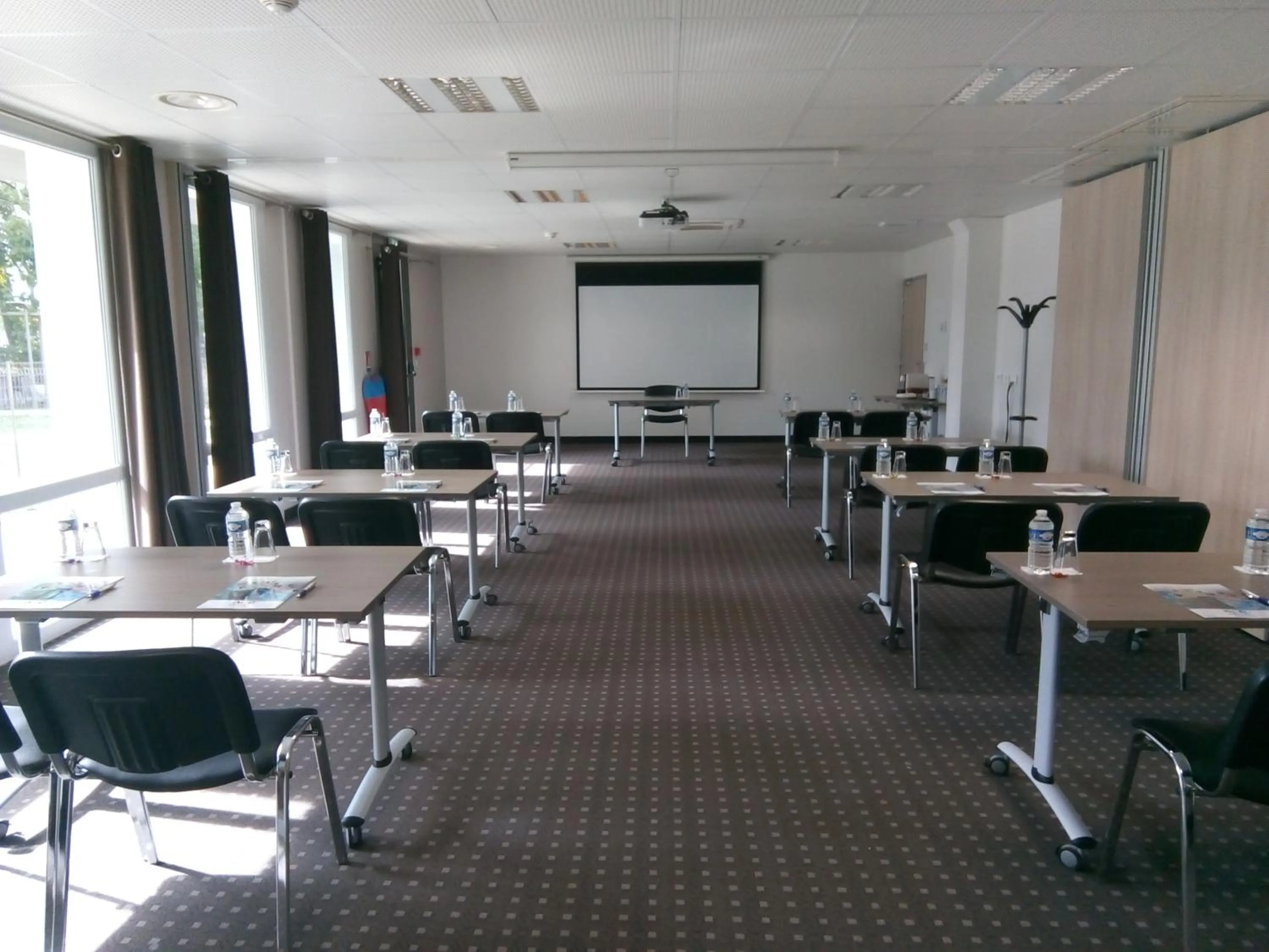 Meeting/conference room in ACE Hôtel Rouen Parc des Expositions