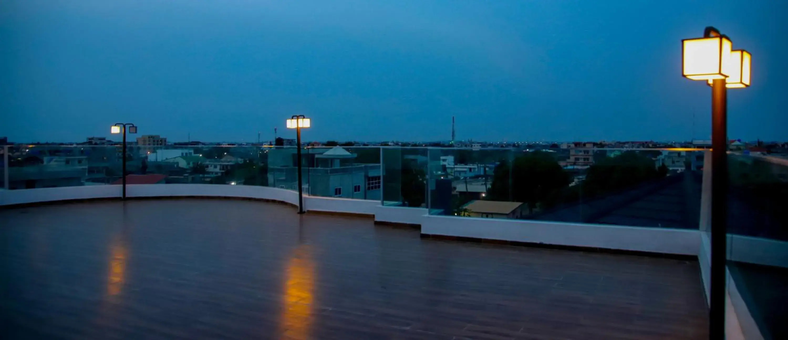 Balcony/Terrace in Hotel La Casa Cielo Balcony/Terrace in Hotel La Casa Cielo