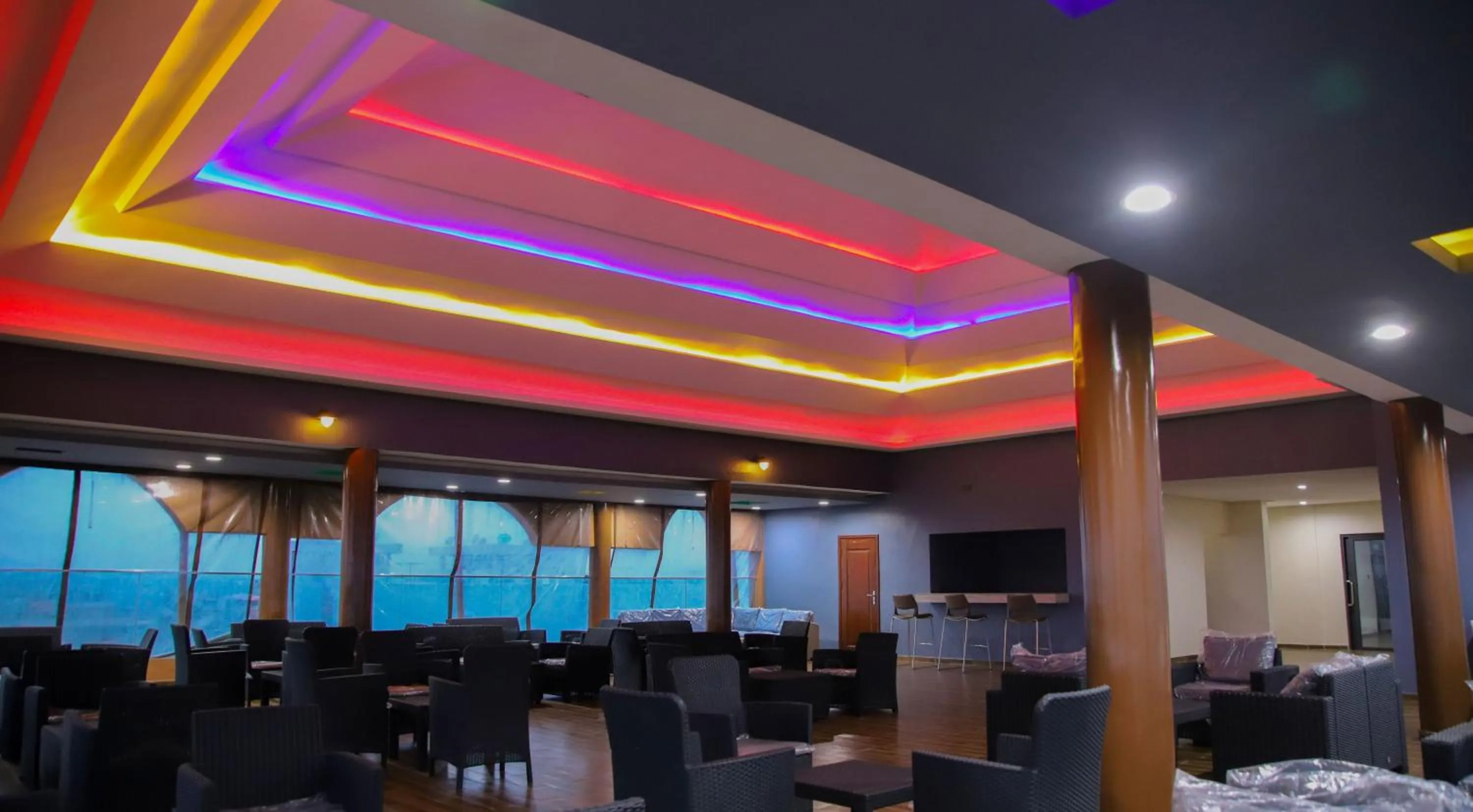 Restaurant/places to eat in Hotel La Casa Cielo