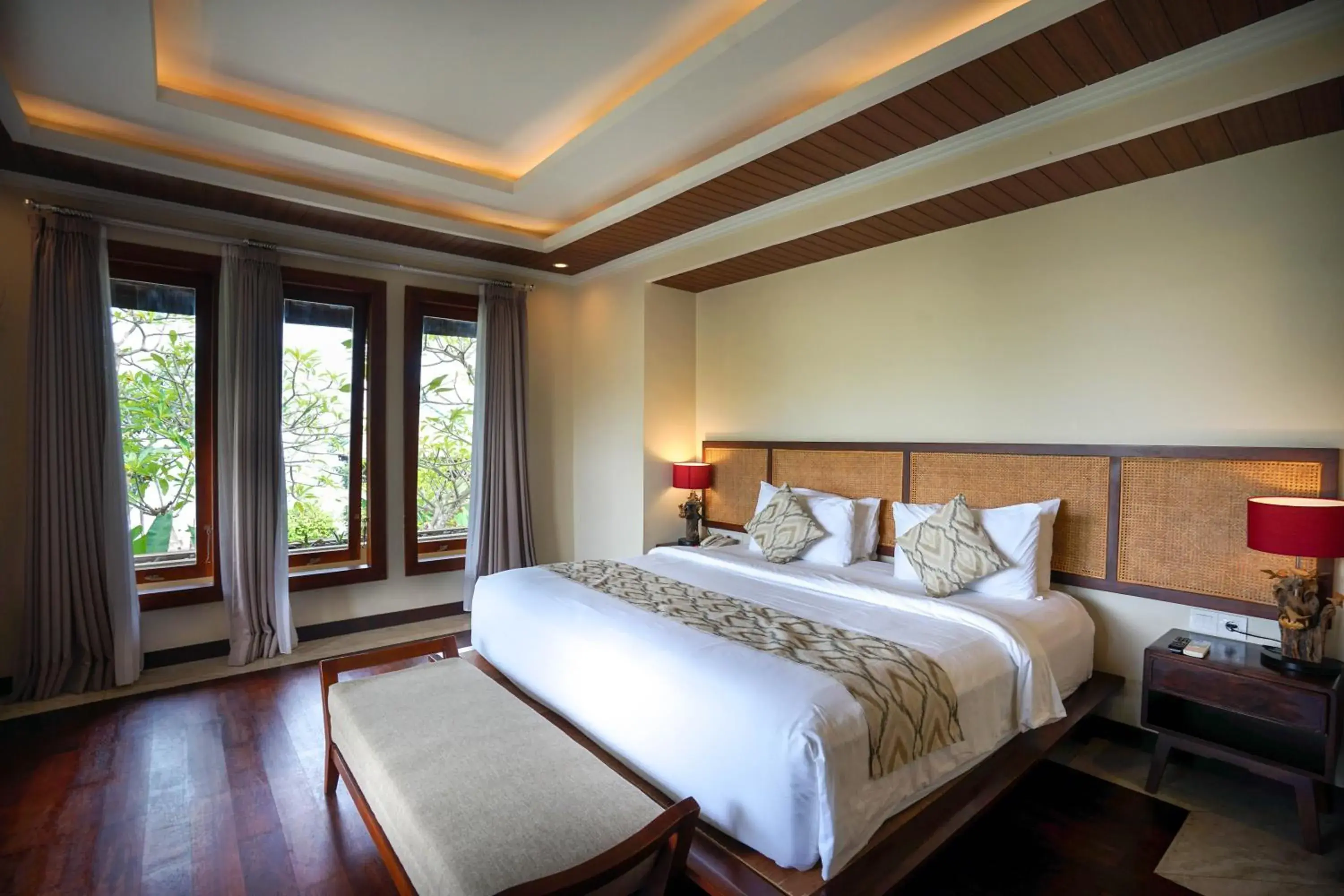 One Bedroom Sea View Pool Villa in The Grand Villandra Resort Lovina One Bedroom Sea View Pool Villa in The Grand Villandra Resort Lovina