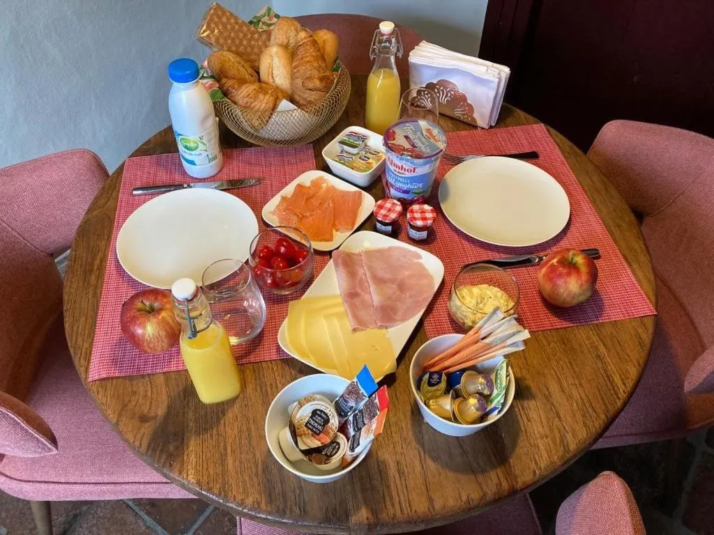 Breakfast in Hotel Abdijhof Thorn