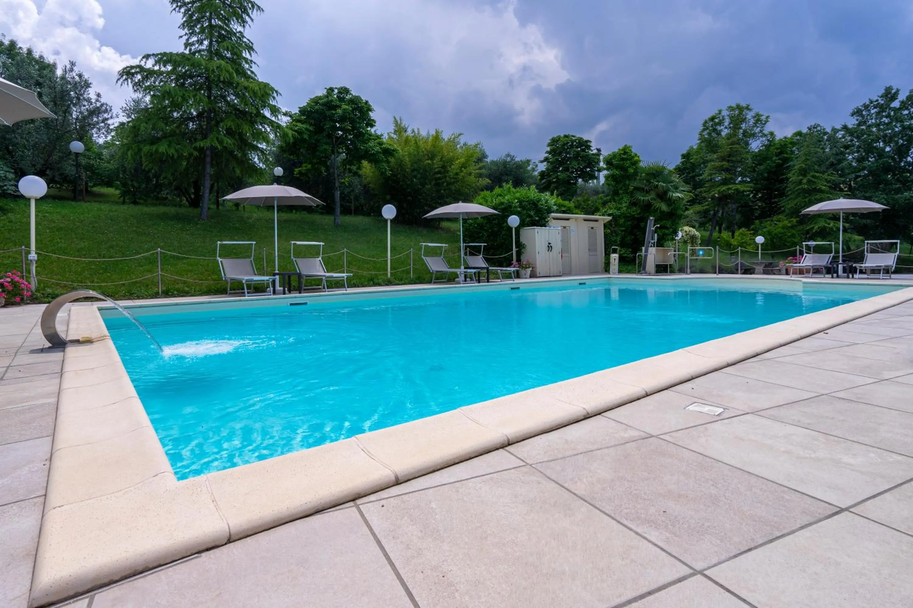 Pool view in Villa Ca' Viola Rimini