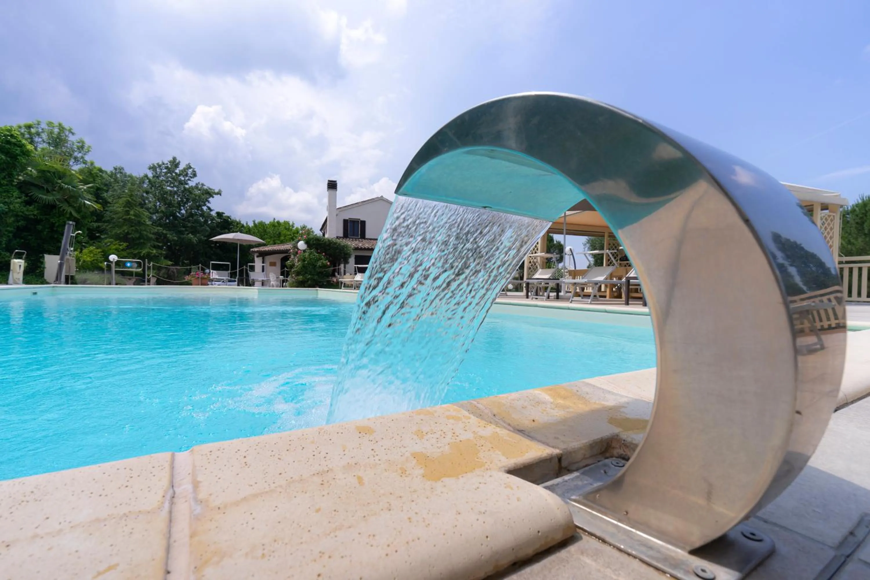 Swimming pool in Villa Ca' Viola Rimini