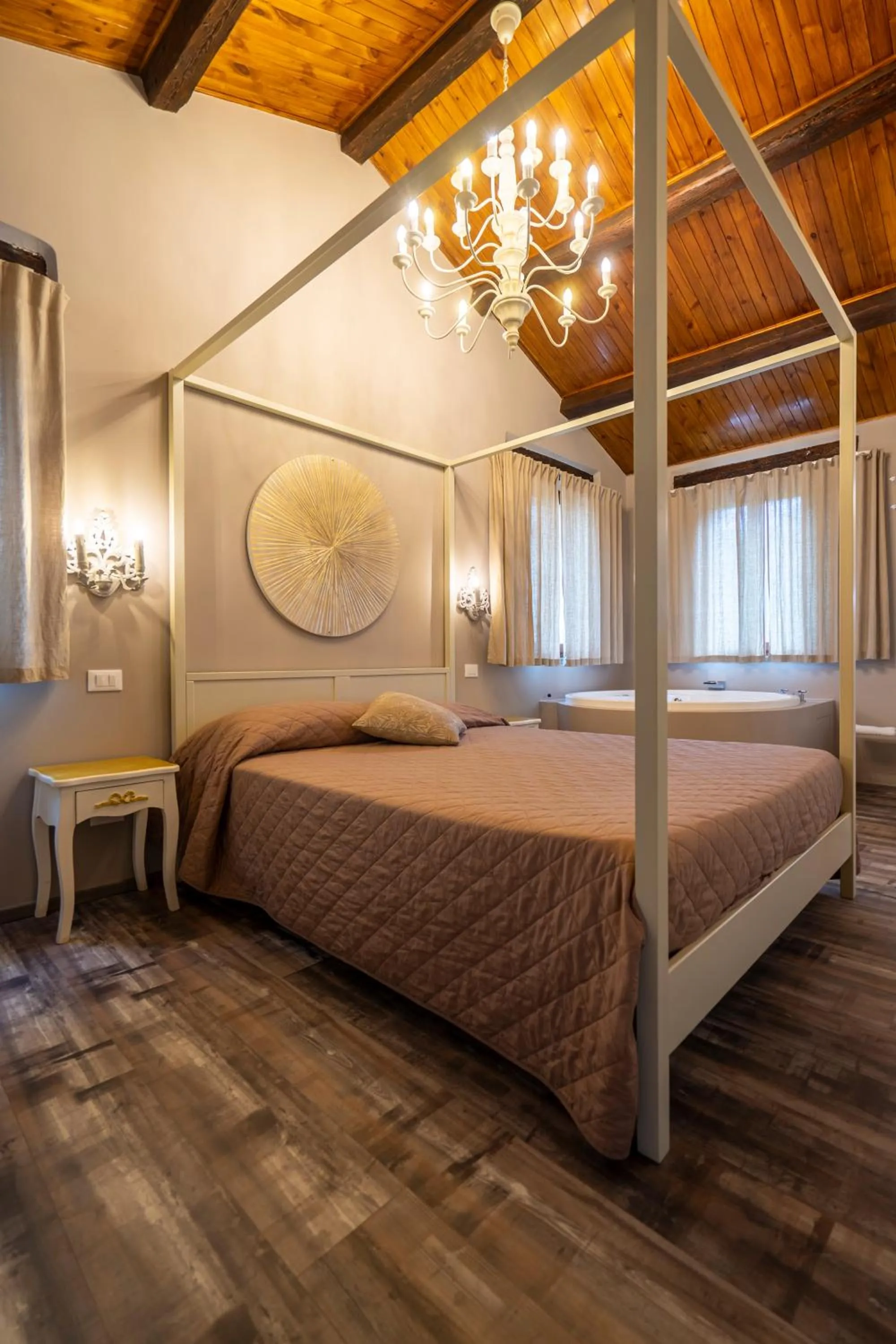 Photo of the whole room, Bed in Villa Ca' Viola Rimini