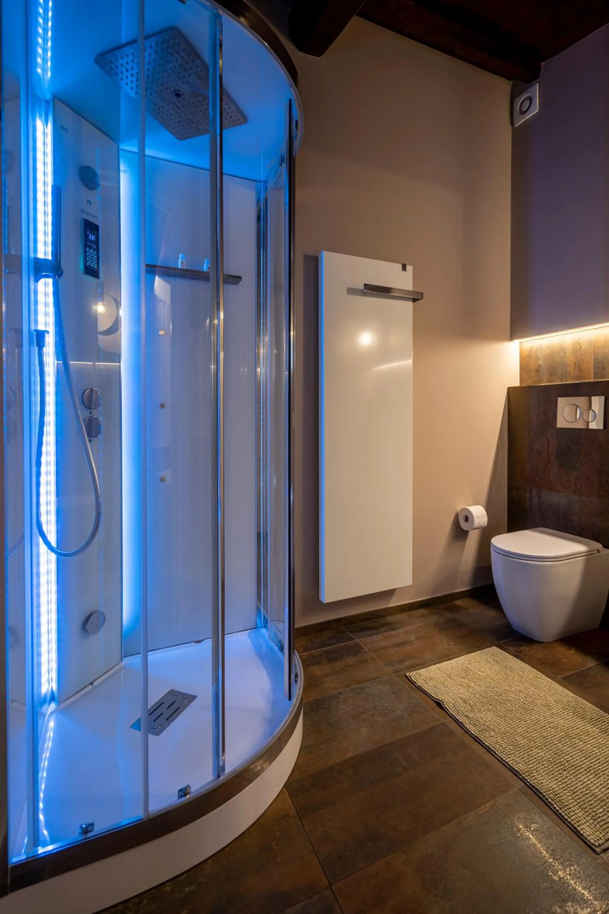 Shower in Villa Ca' Viola Rimini