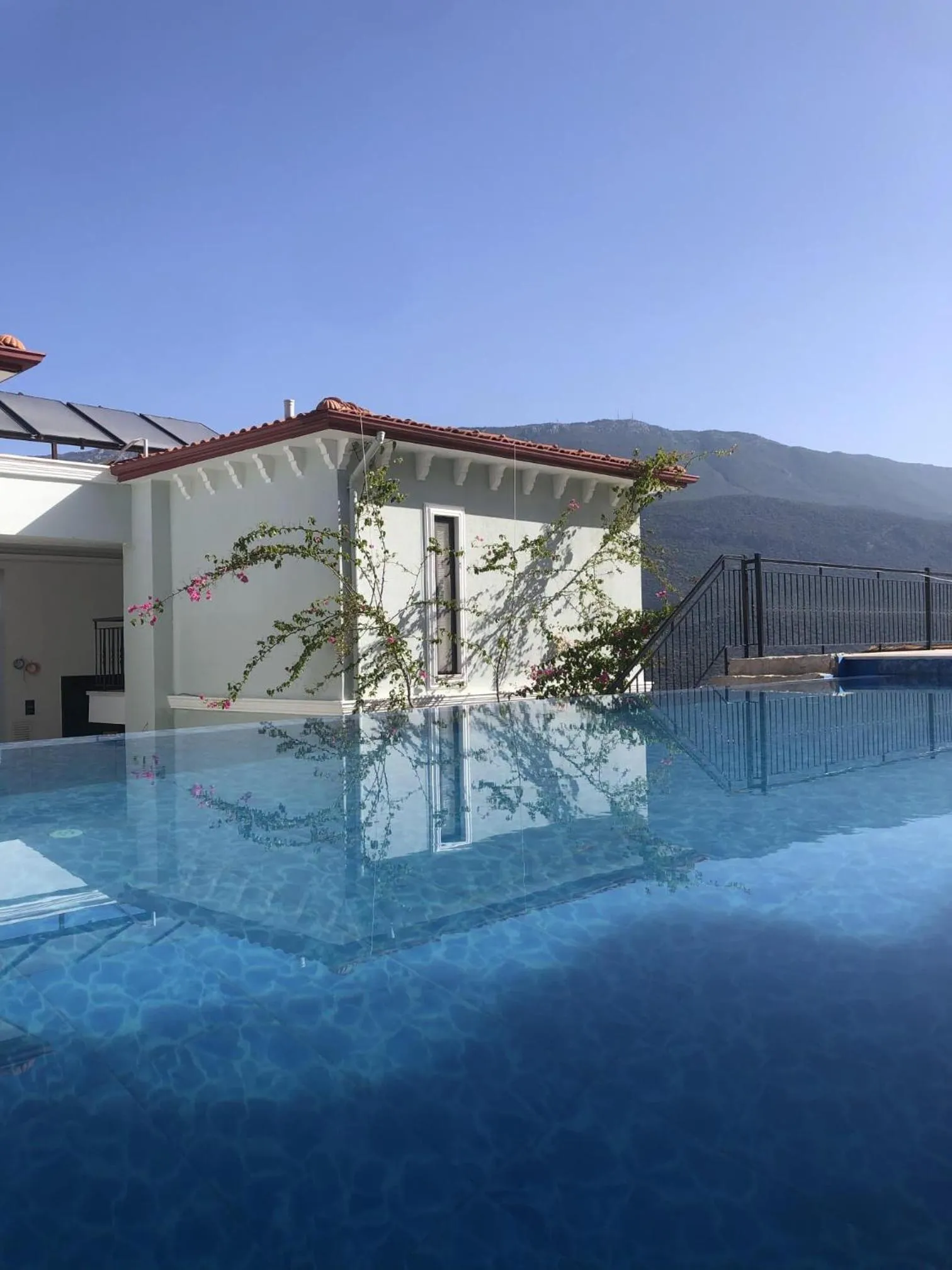Swimming pool in Gümüş Yazar Hotel