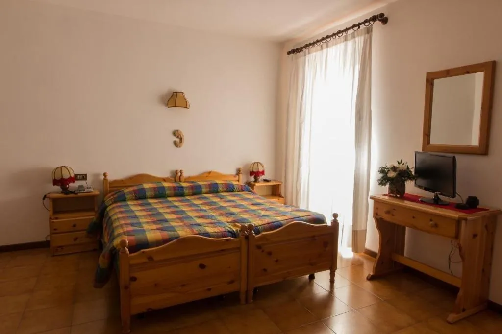 Bed in Hotel Alpi - Asiago