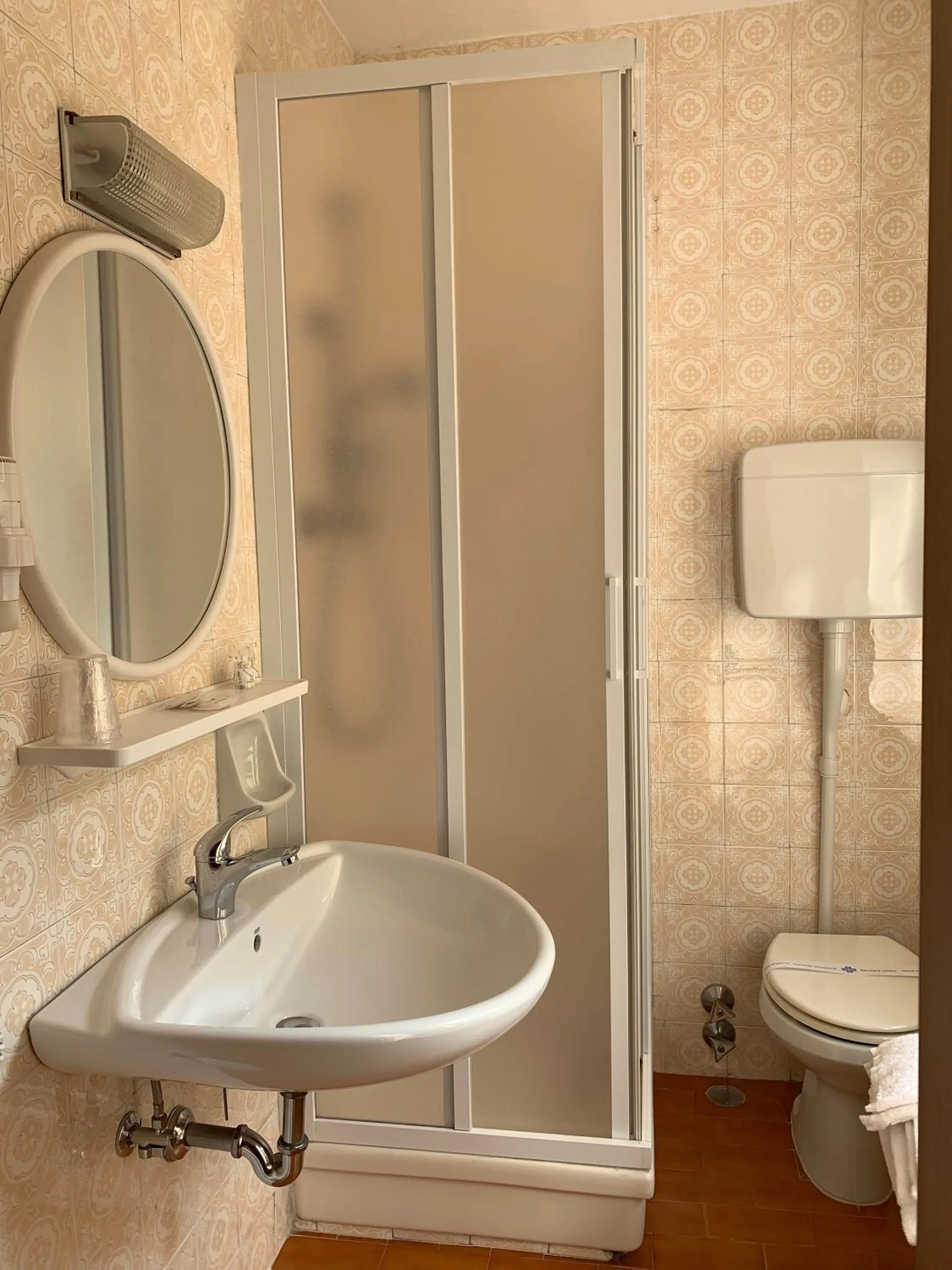 Bathroom in Hotel Alpi - Asiago