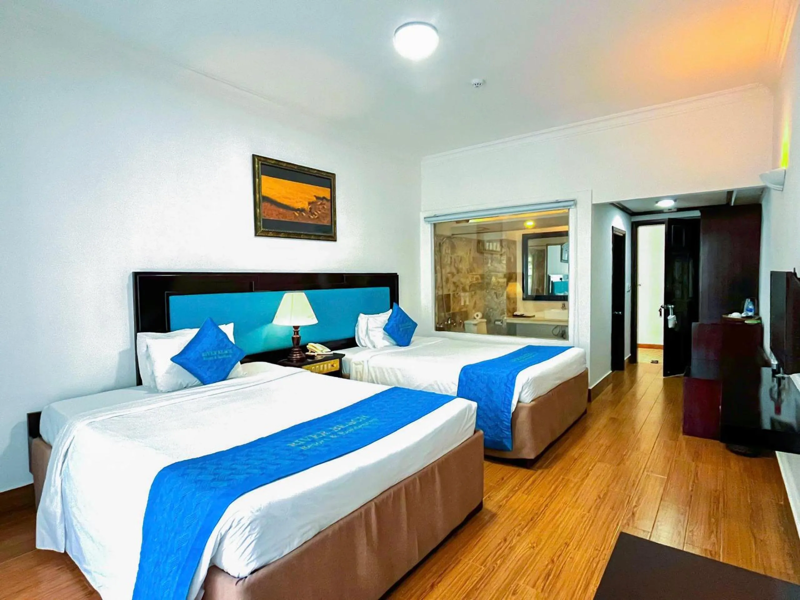 Balcony/Terrace, Bed in River Beach Resort & Residences