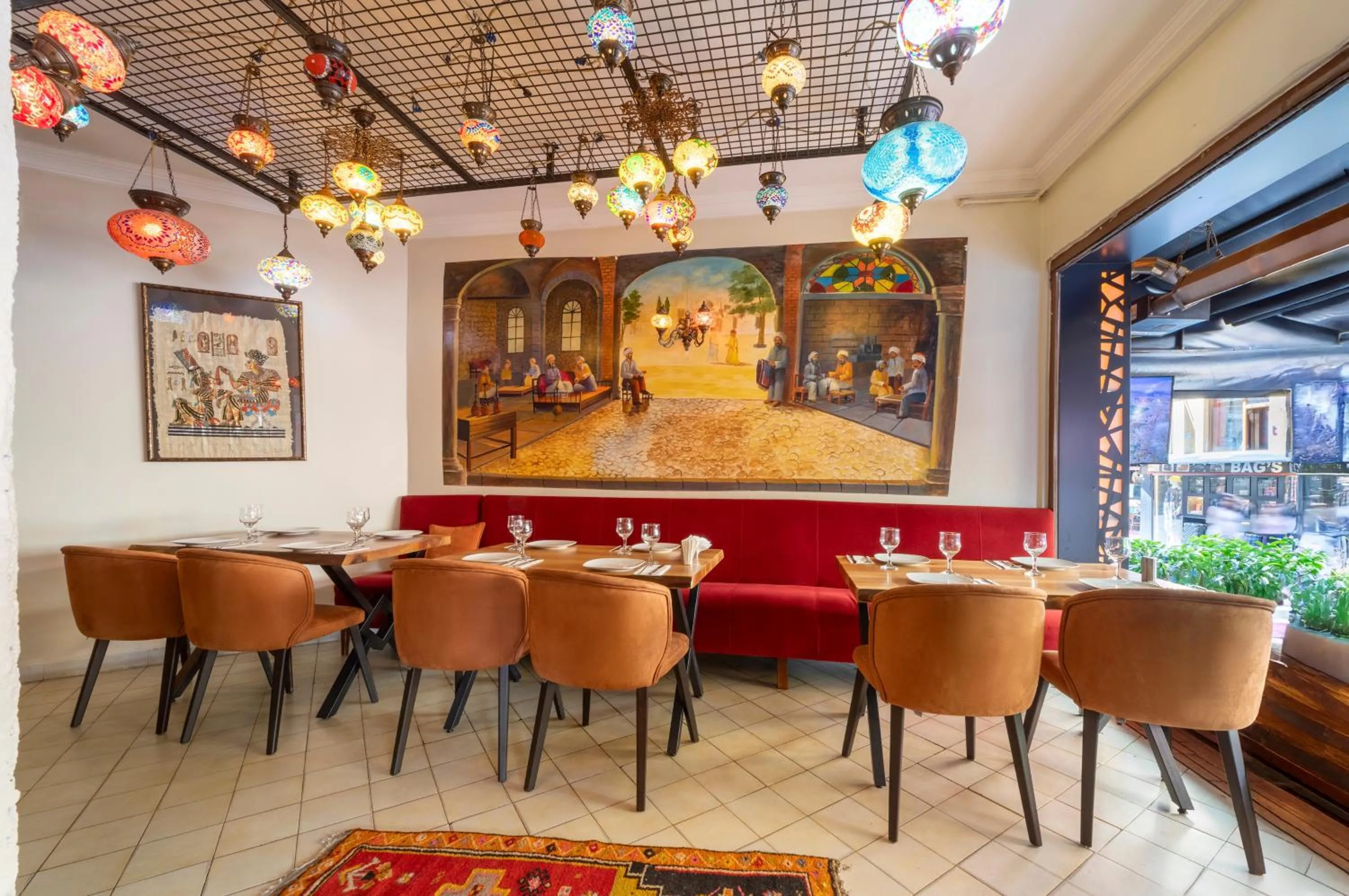 Restaurant/places to eat in Sultanahmet Enjoyer Suites