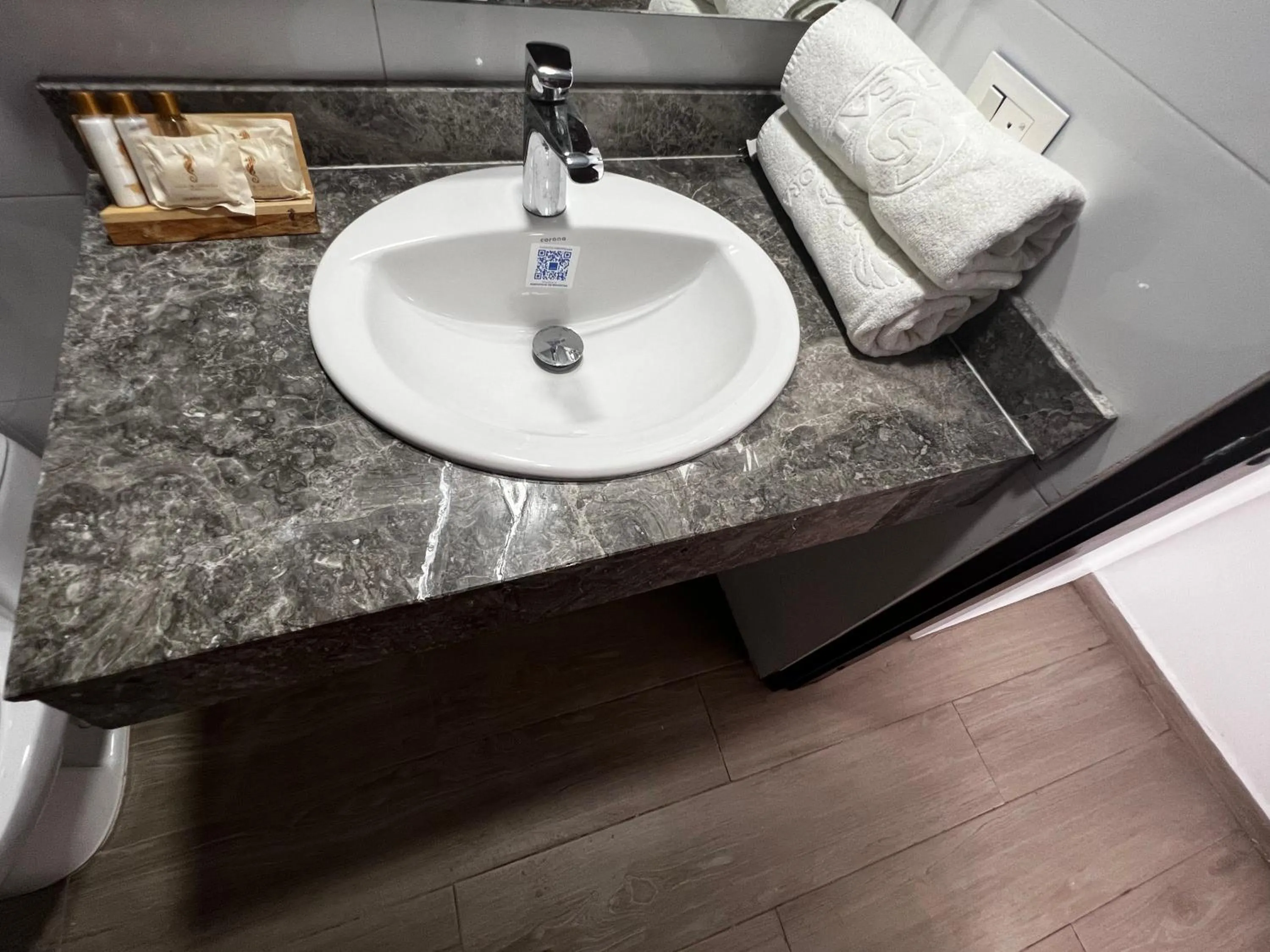 Bathroom in Hotel Mar de Corales By CAJASAI