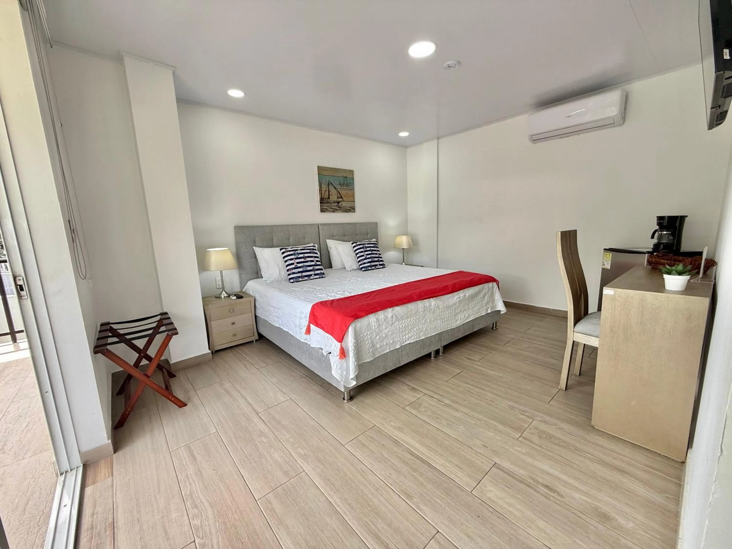 Bed in Hotel Mar de Corales By CAJASAI