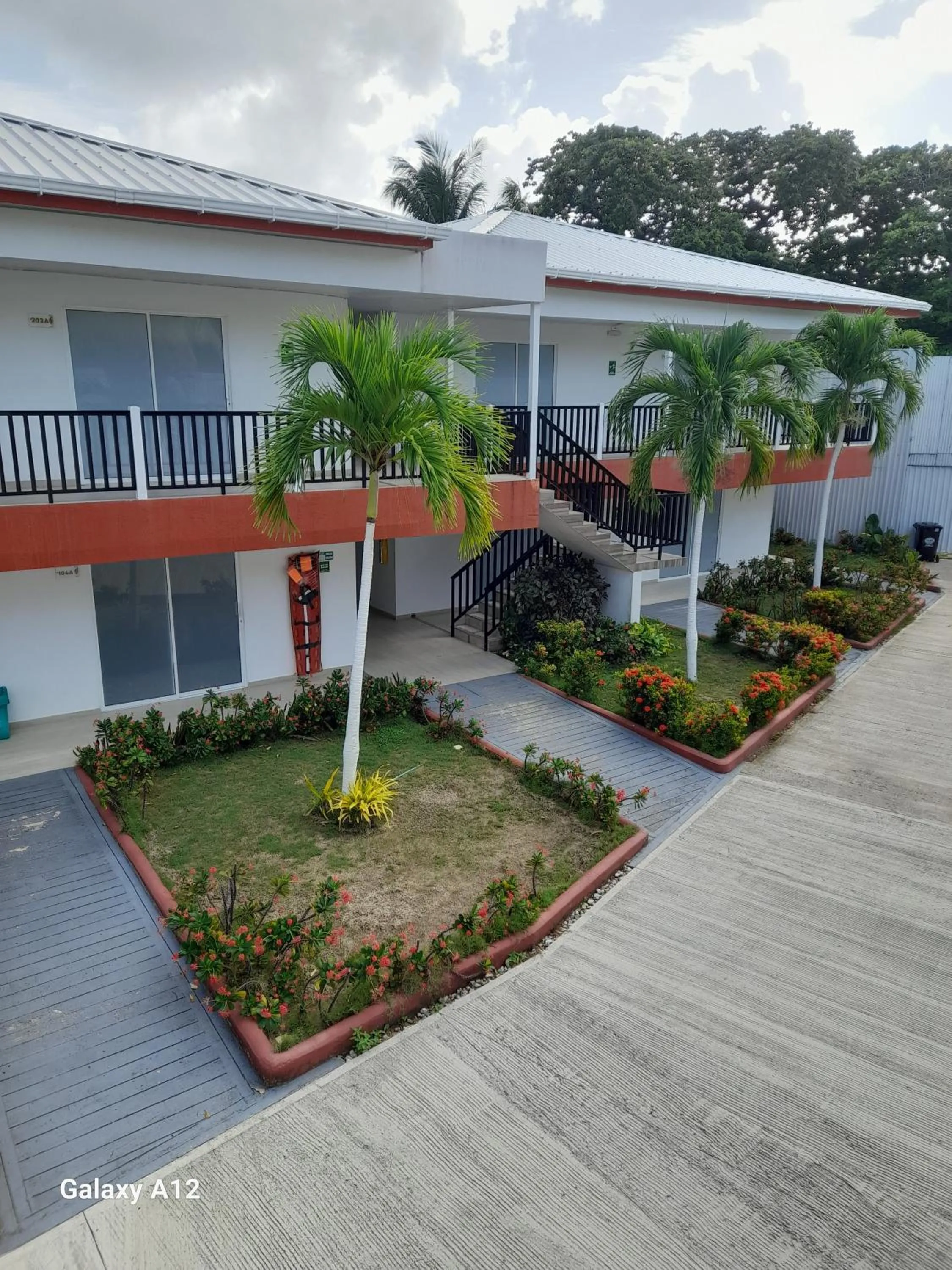 Property building in Hotel Mar de Corales By CAJASAI