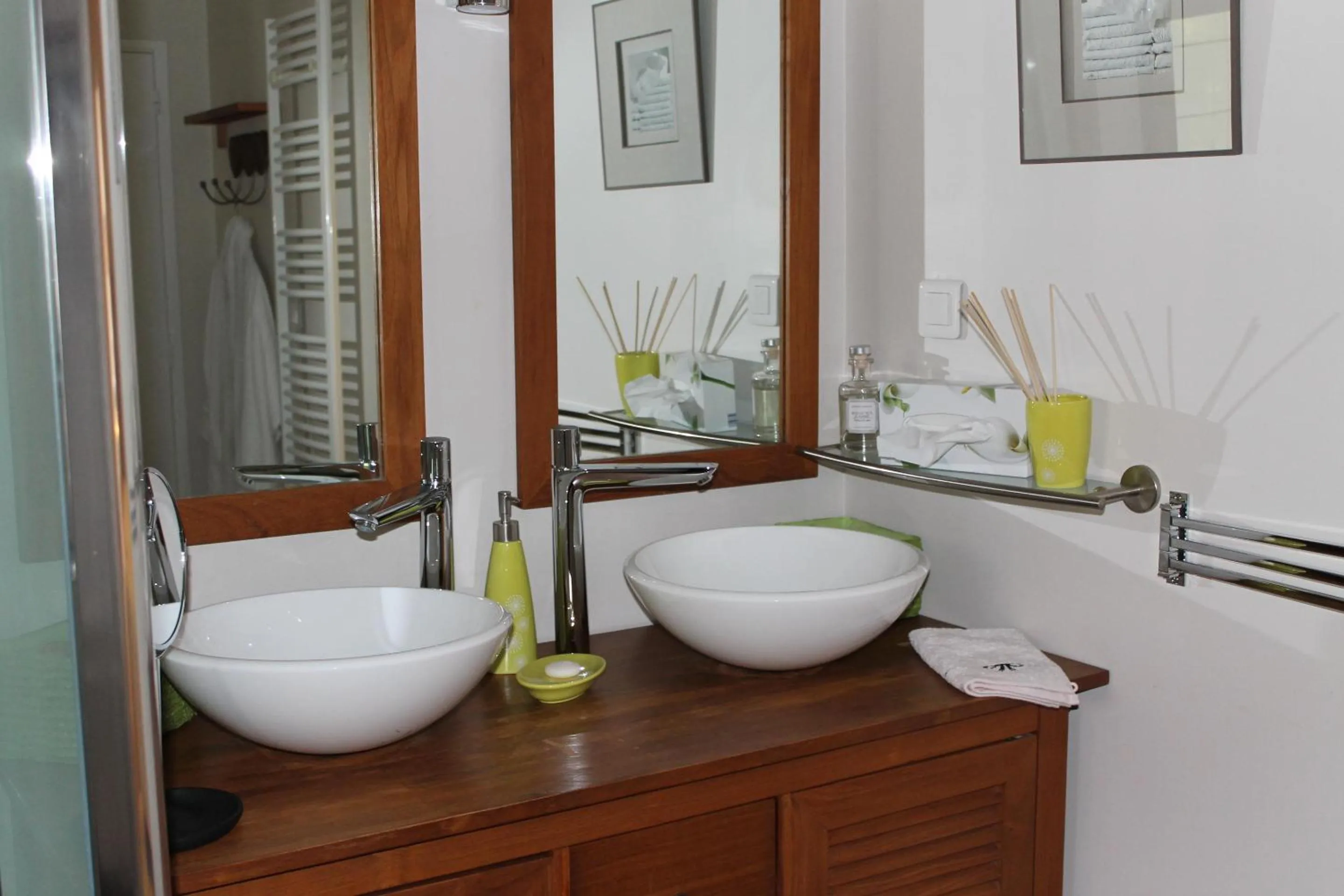 Bathroom in Lou Bastido