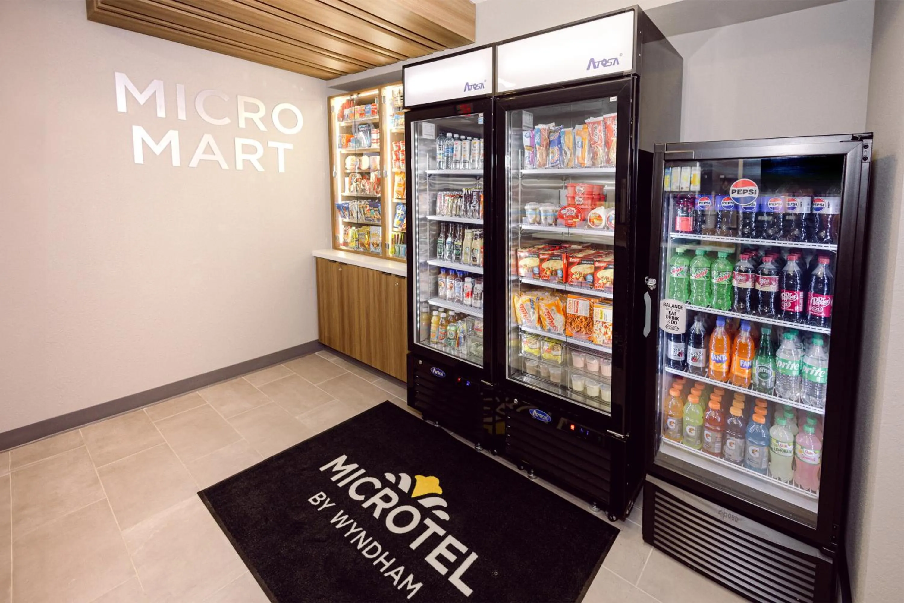 Shopping Area in Microtel Inn & Suites Springville