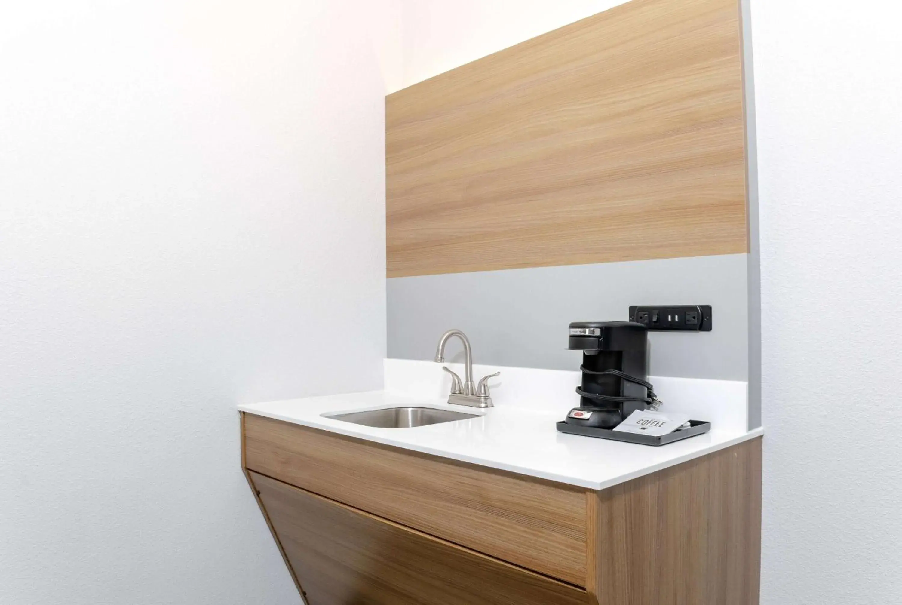 Photo of the whole room in Microtel Inn & Suites Springville Photo of the whole room in Microtel Inn & Suites Springville