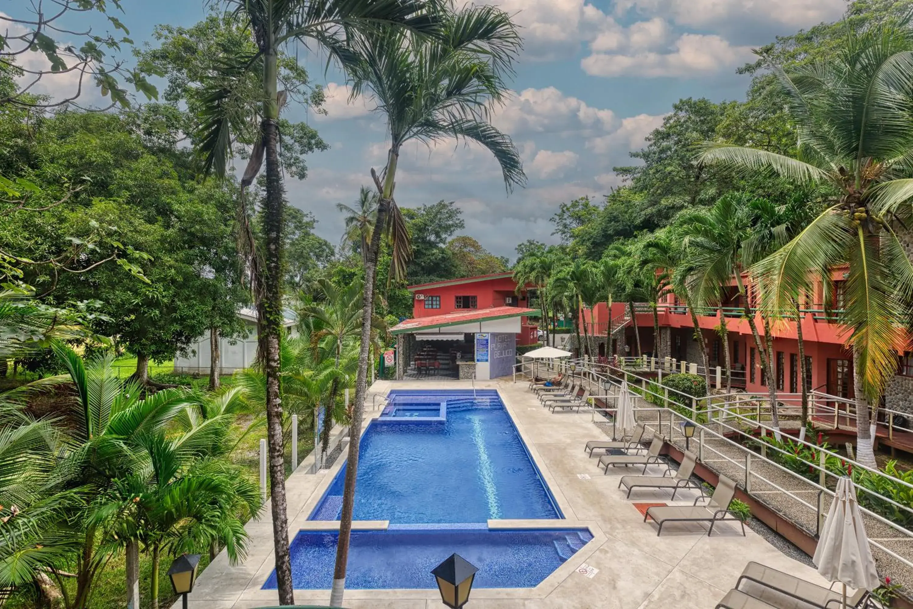 Pool view in Hotel Playa Bejuco Pool view in Hotel Playa Bejuco