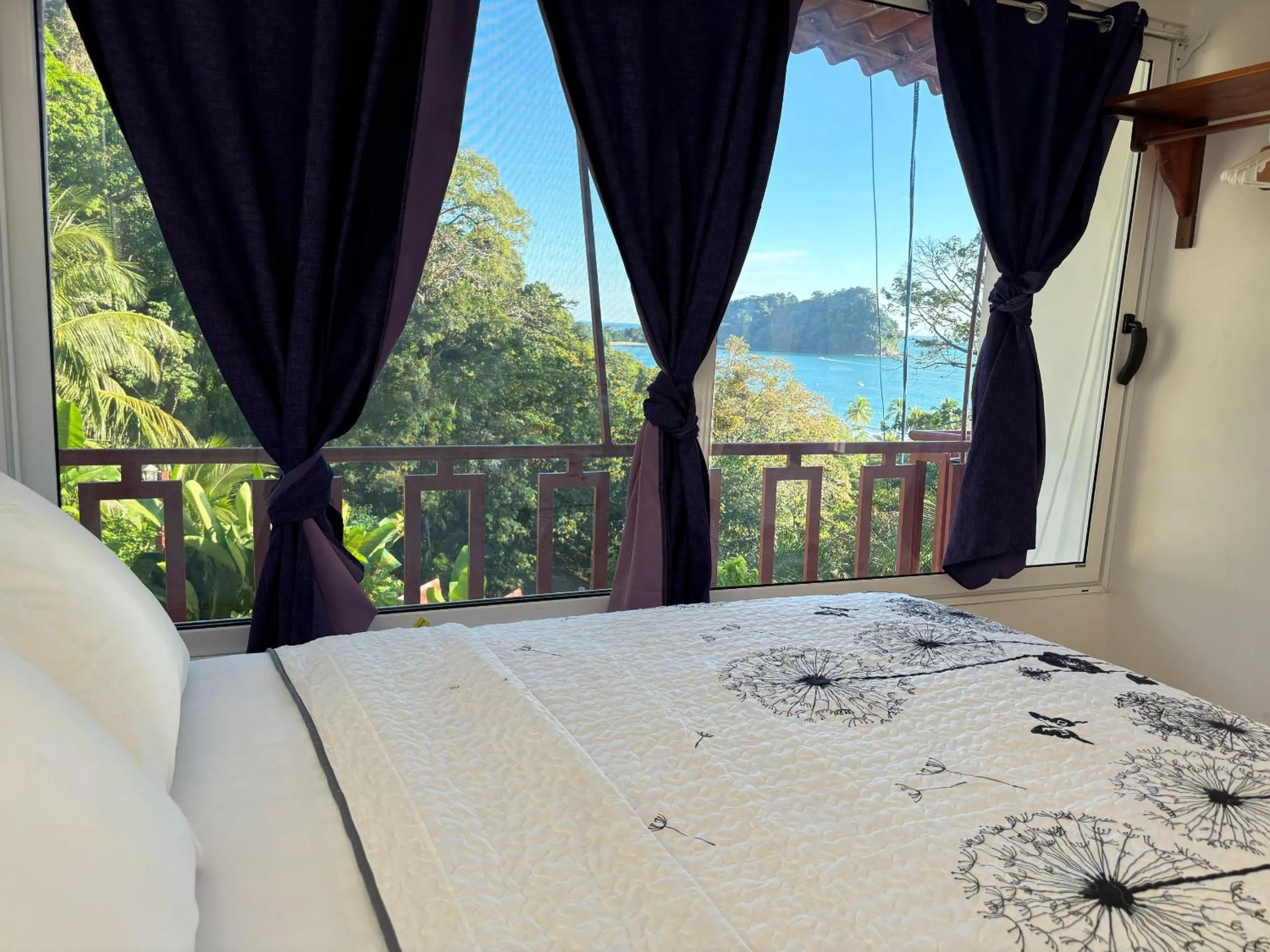 Bed in Hotel Coco Beach
