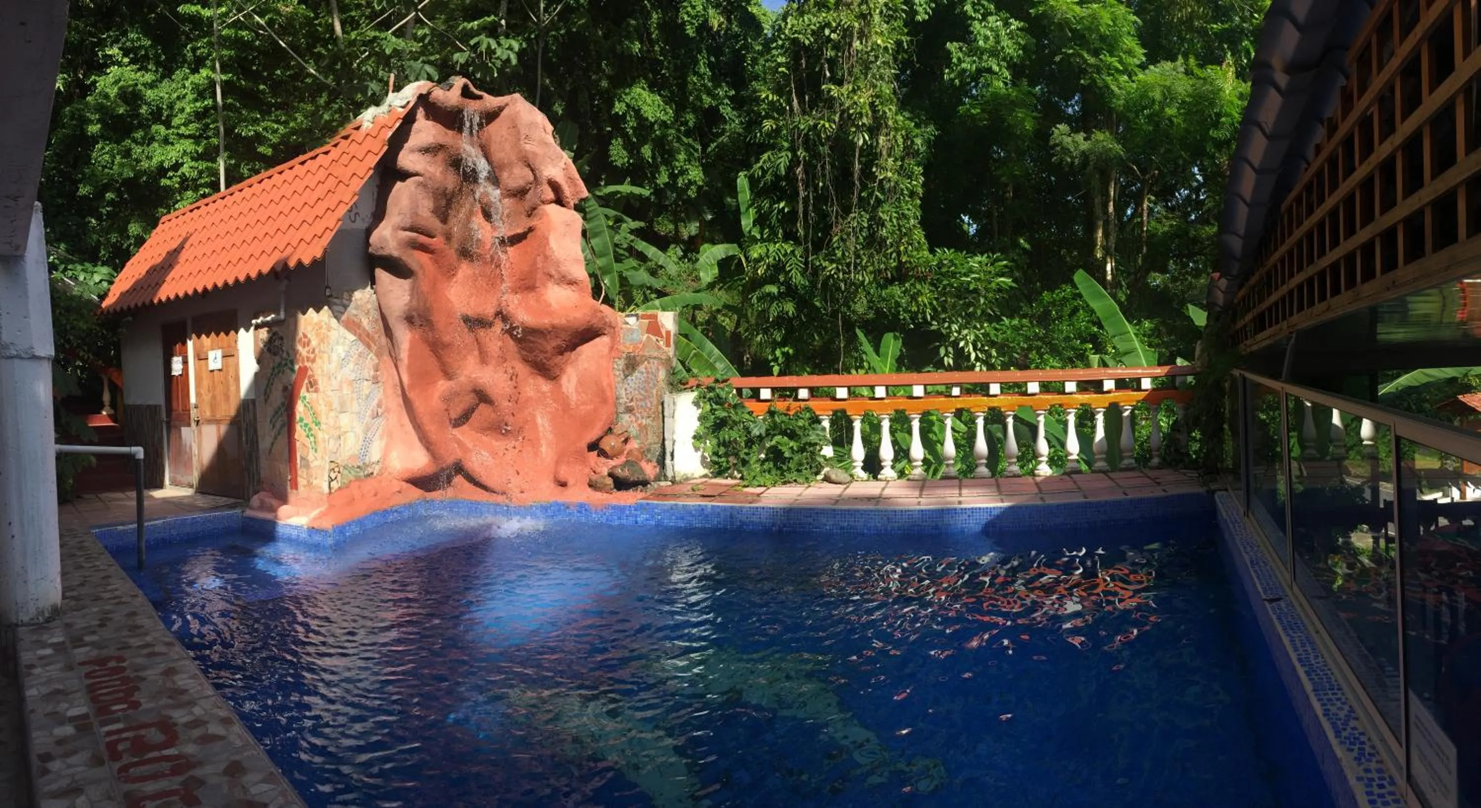 Swimming pool in Hotel Coco Beach