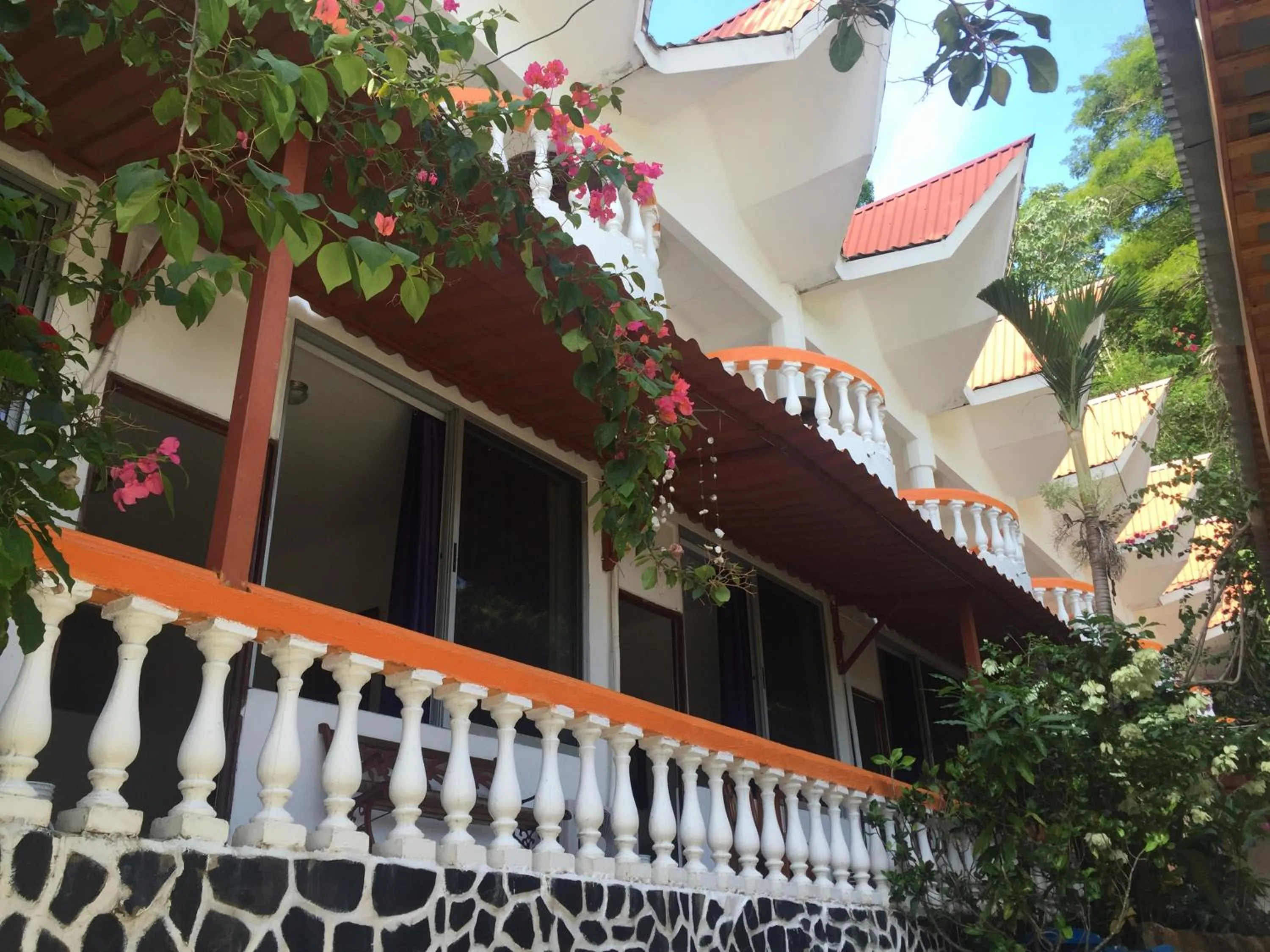 Property building in Hotel Coco Beach