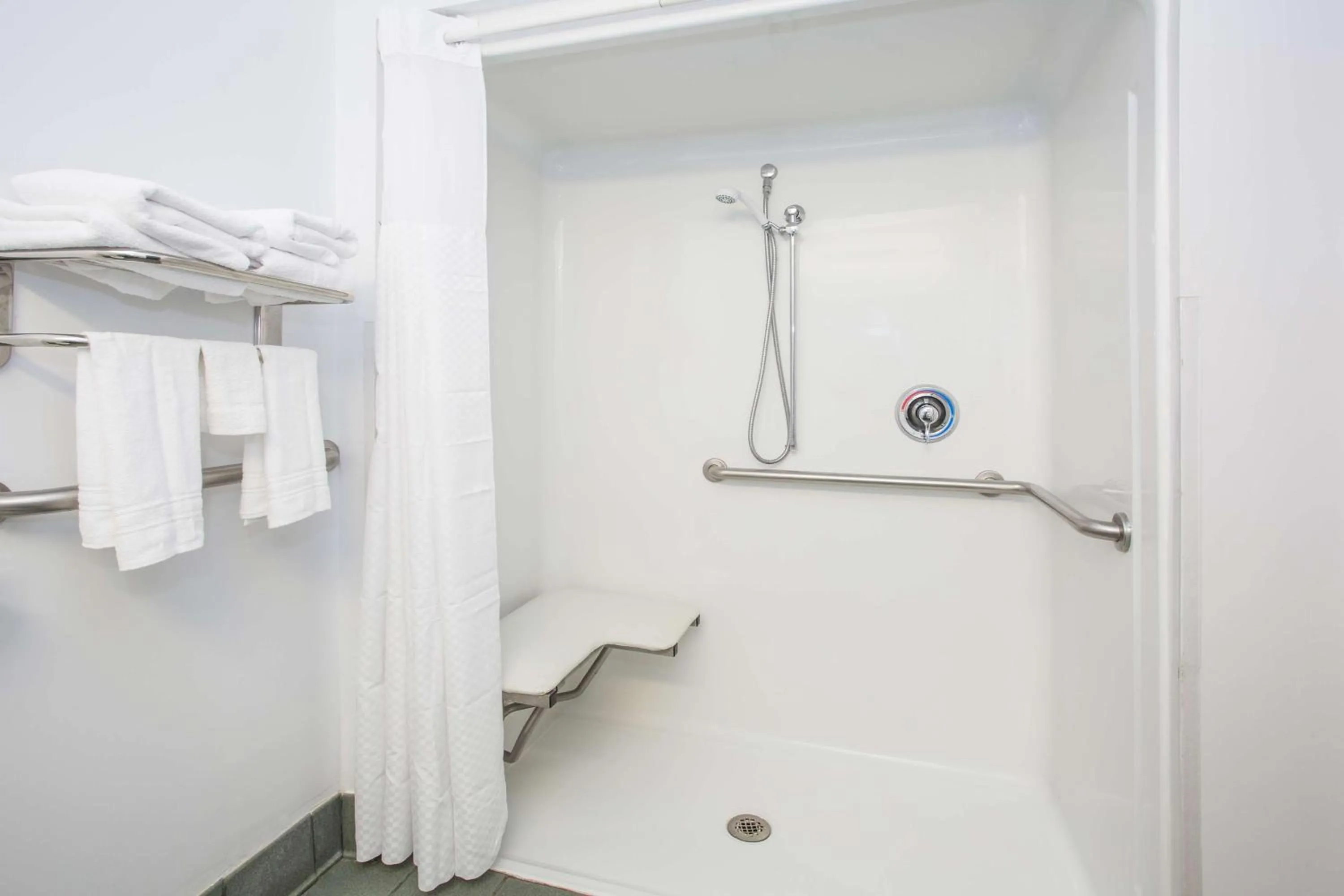 Bathroom in Microtel Inn & Suites by Wyndham