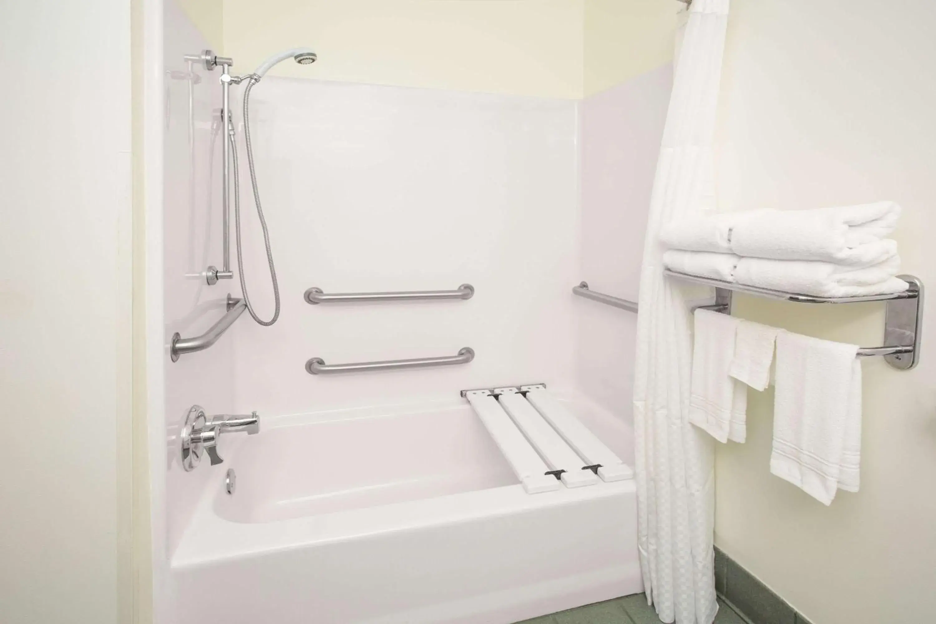 Photo of the whole room in Microtel Inn & Suites by Wyndham Photo of the whole room in Microtel Inn & Suites by Wyndham