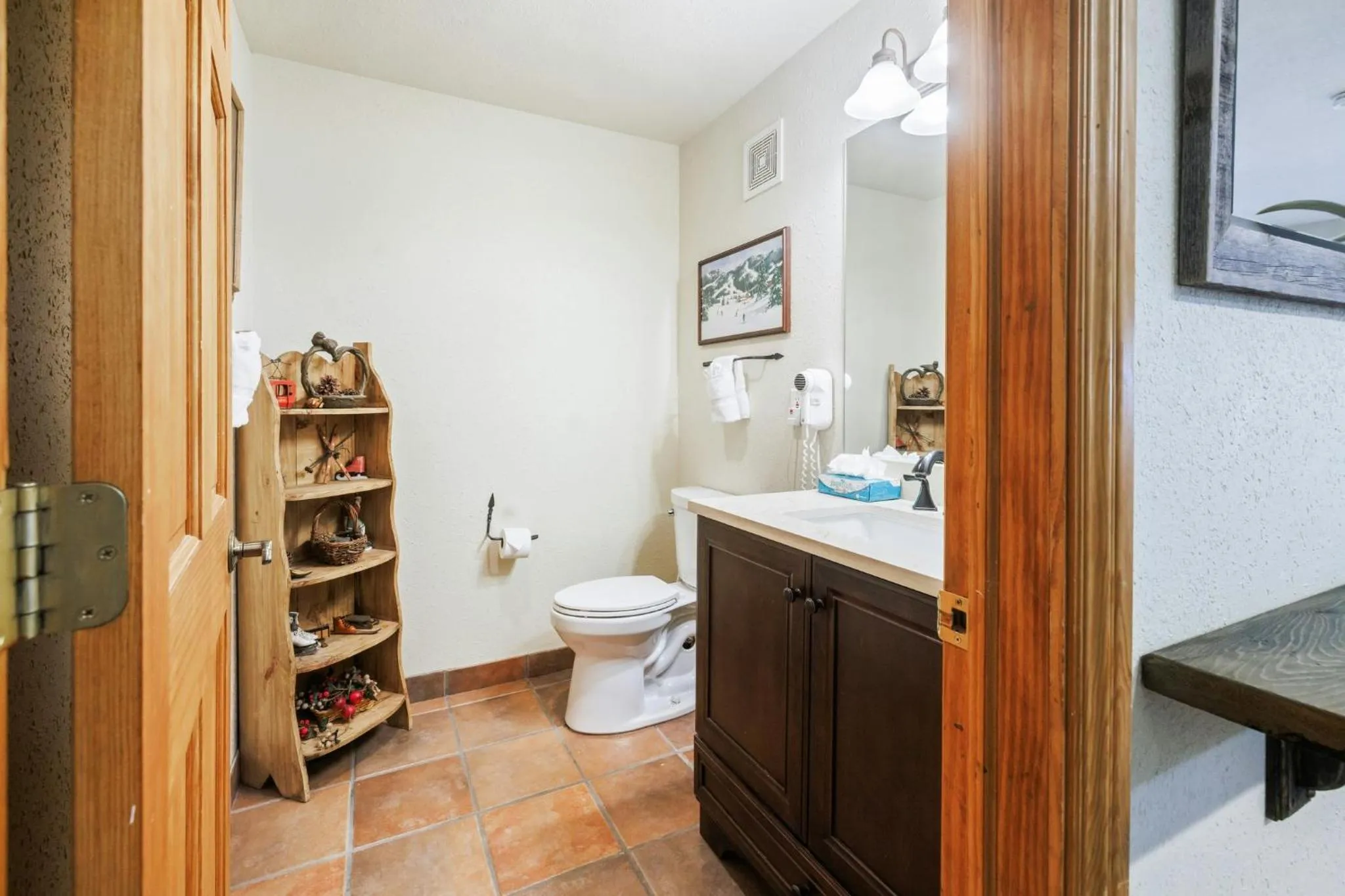 Bathroom in Gateway Mountain Lodge, A Vail Resorts Property