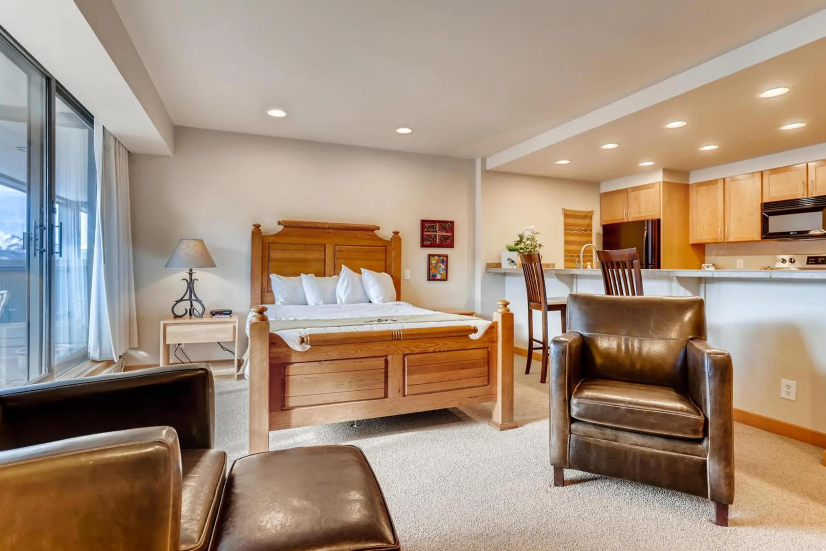Living room in Aspen Ridge Condominiums by Keystone Resort