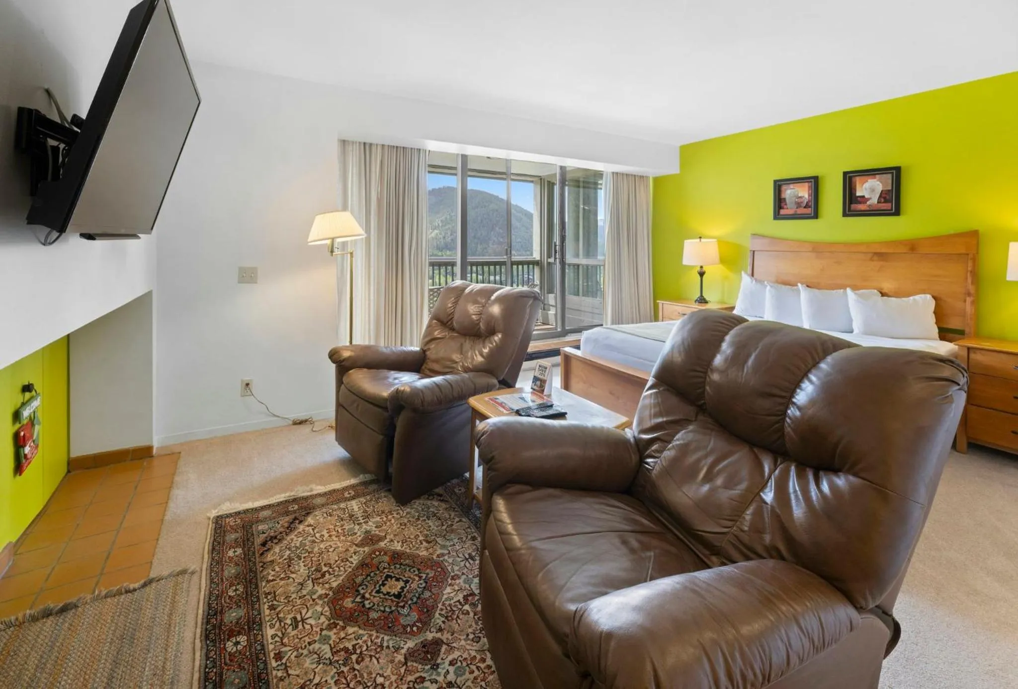 Living room in Aspen Ridge Condominiums by Vail Resorts