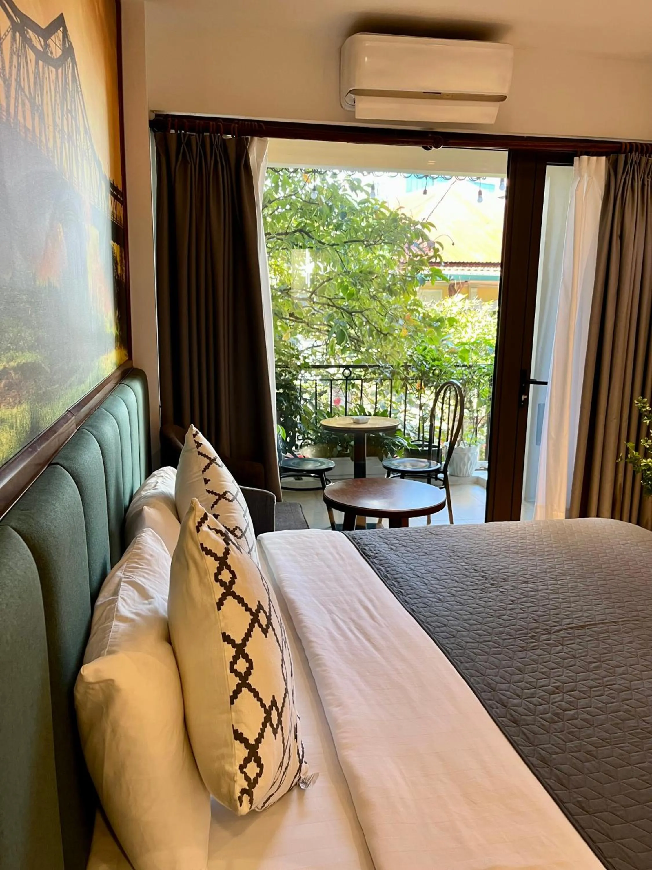 Bed in Hanoi Street Hotel