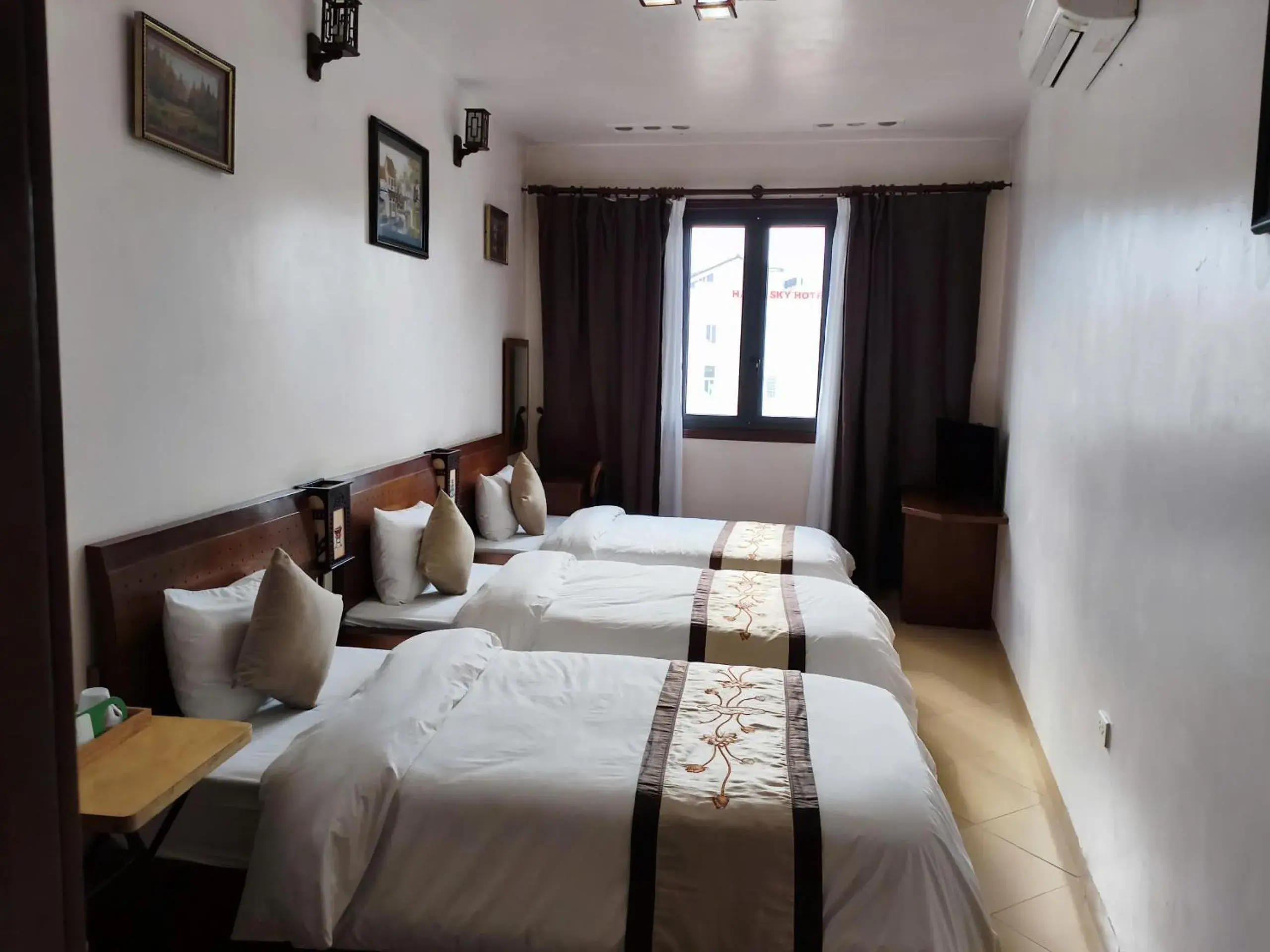 Bed in Hanoi Street Hotel Bed in Hanoi Street Hotel