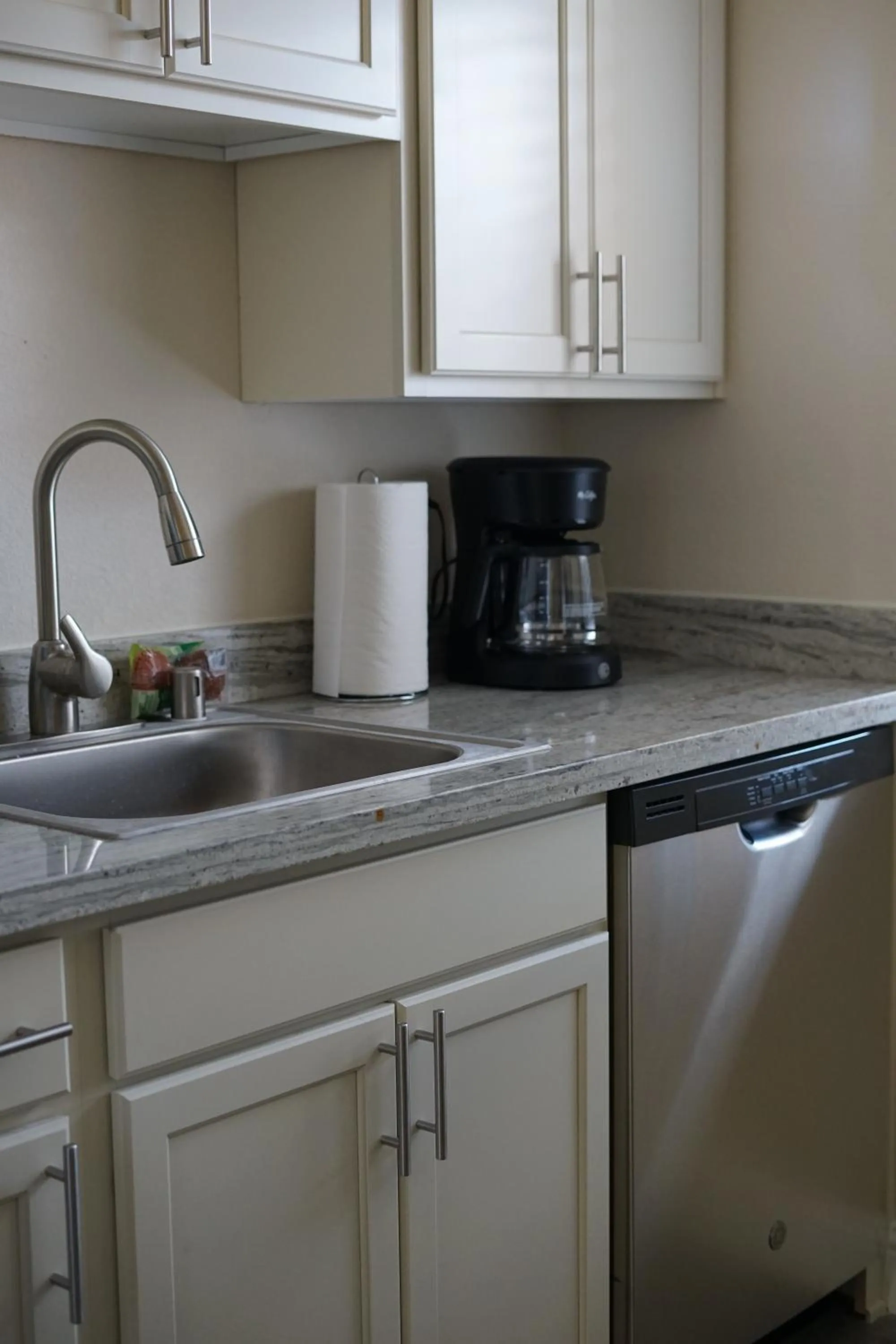 Kitchen or kitchenette in Sleepover 1BD 1BA Oklahoma City Apartments