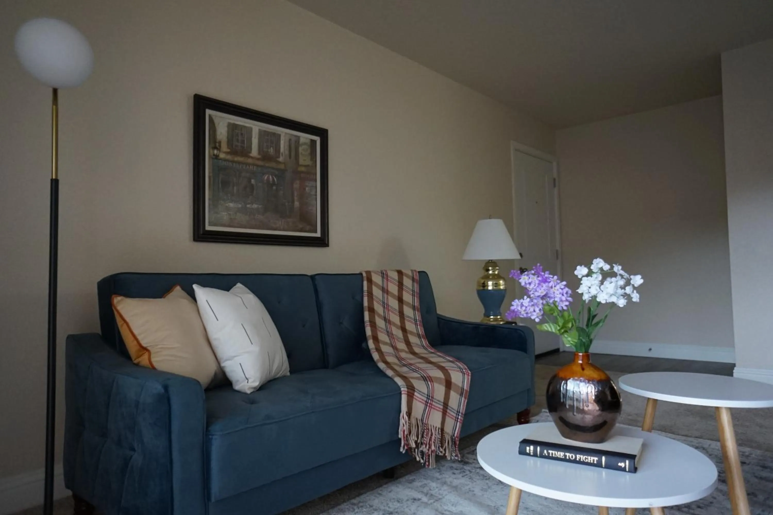 Living room in Sleepover 1BD 1BA Oklahoma City Apartments