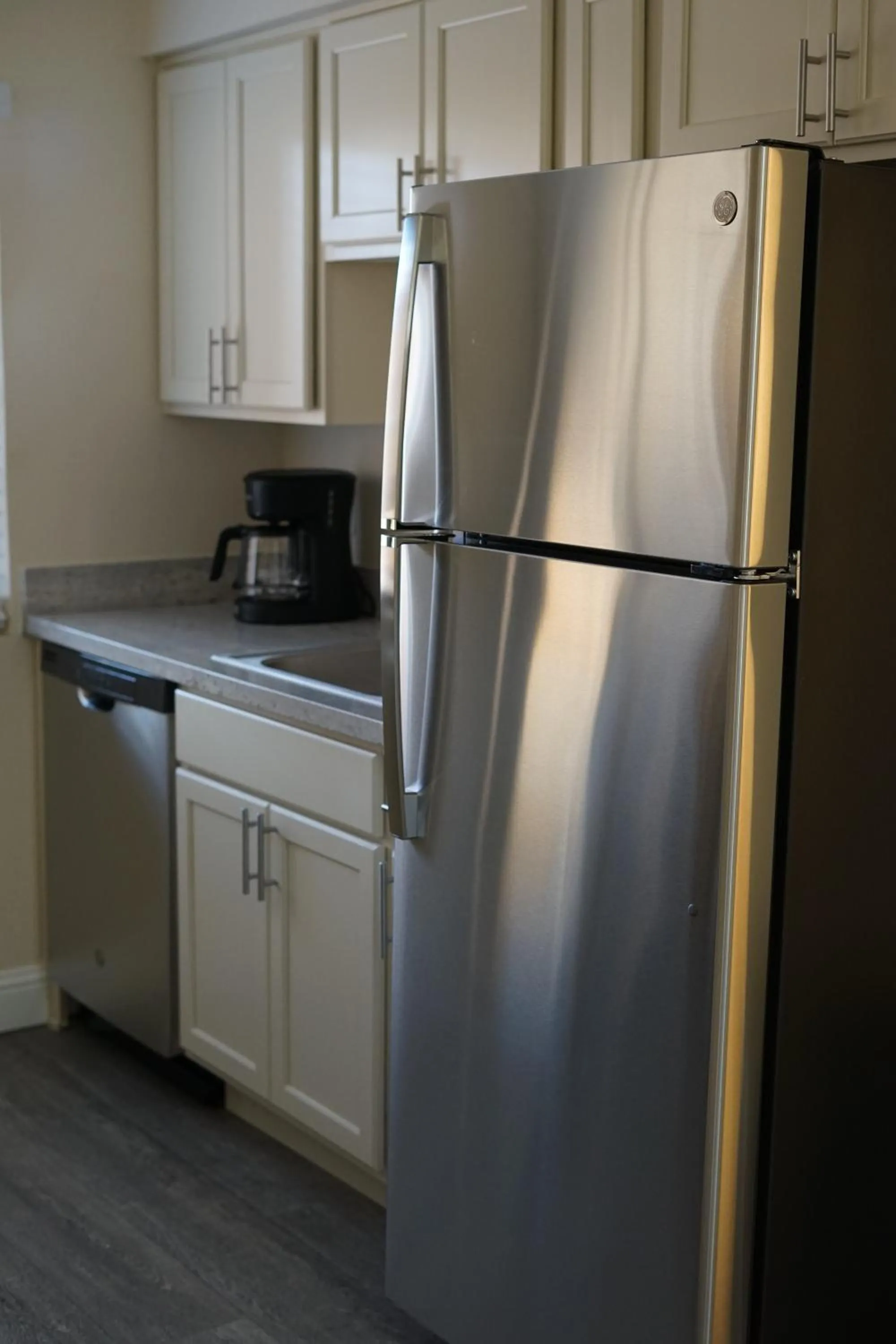 Kitchen or kitchenette in Sleepover 1BD 1BA Oklahoma City Apartments