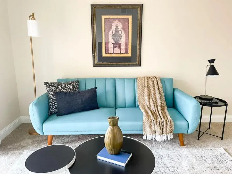 Family Room with Private Bathroom in Sleepover 1BD 1BA Oklahoma City Apartments Family Room with Private Bathroom in Sleepover 1BD 1BA Oklahoma City Apartments