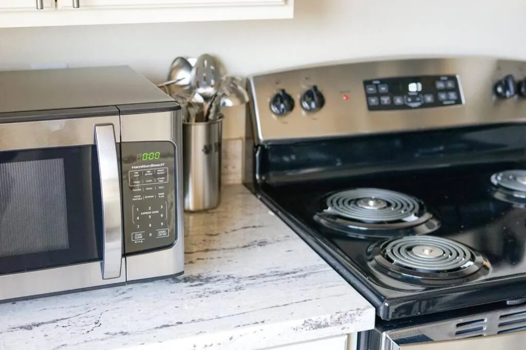 Kitchen or kitchenette in Sleepover 1BD 1BA Oklahoma City Apartments