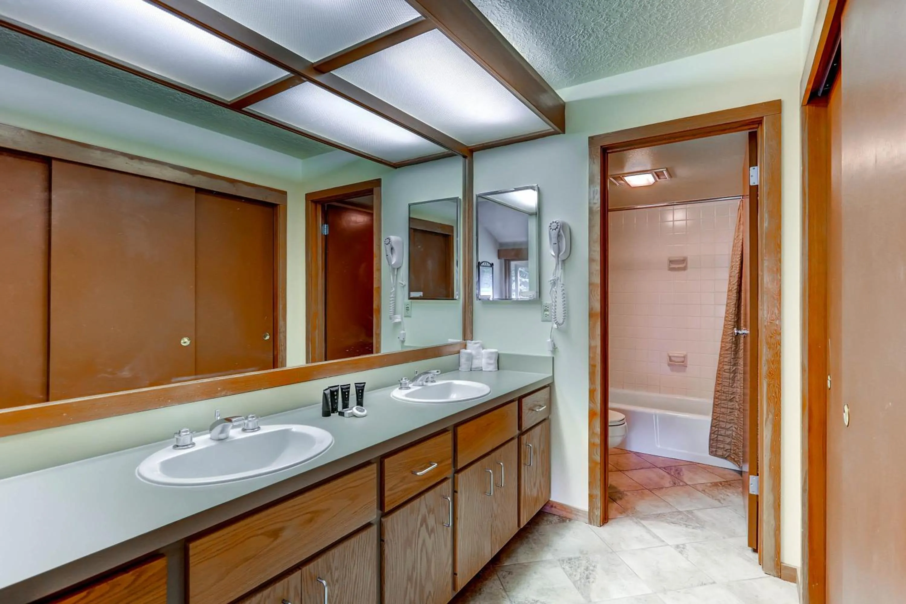 Bathroom in Lakeside Village by Keystone Resort